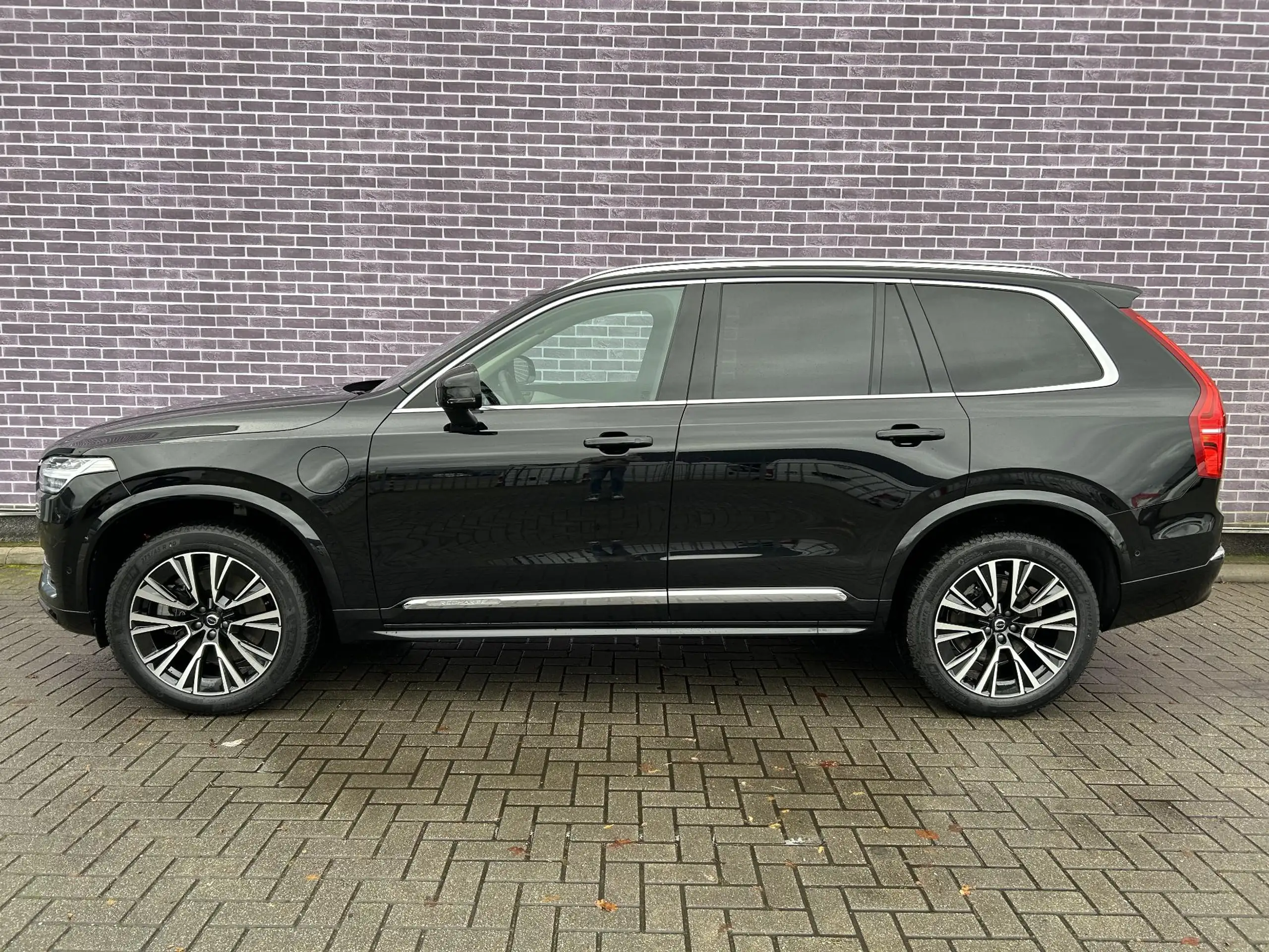 Volvo - XC90