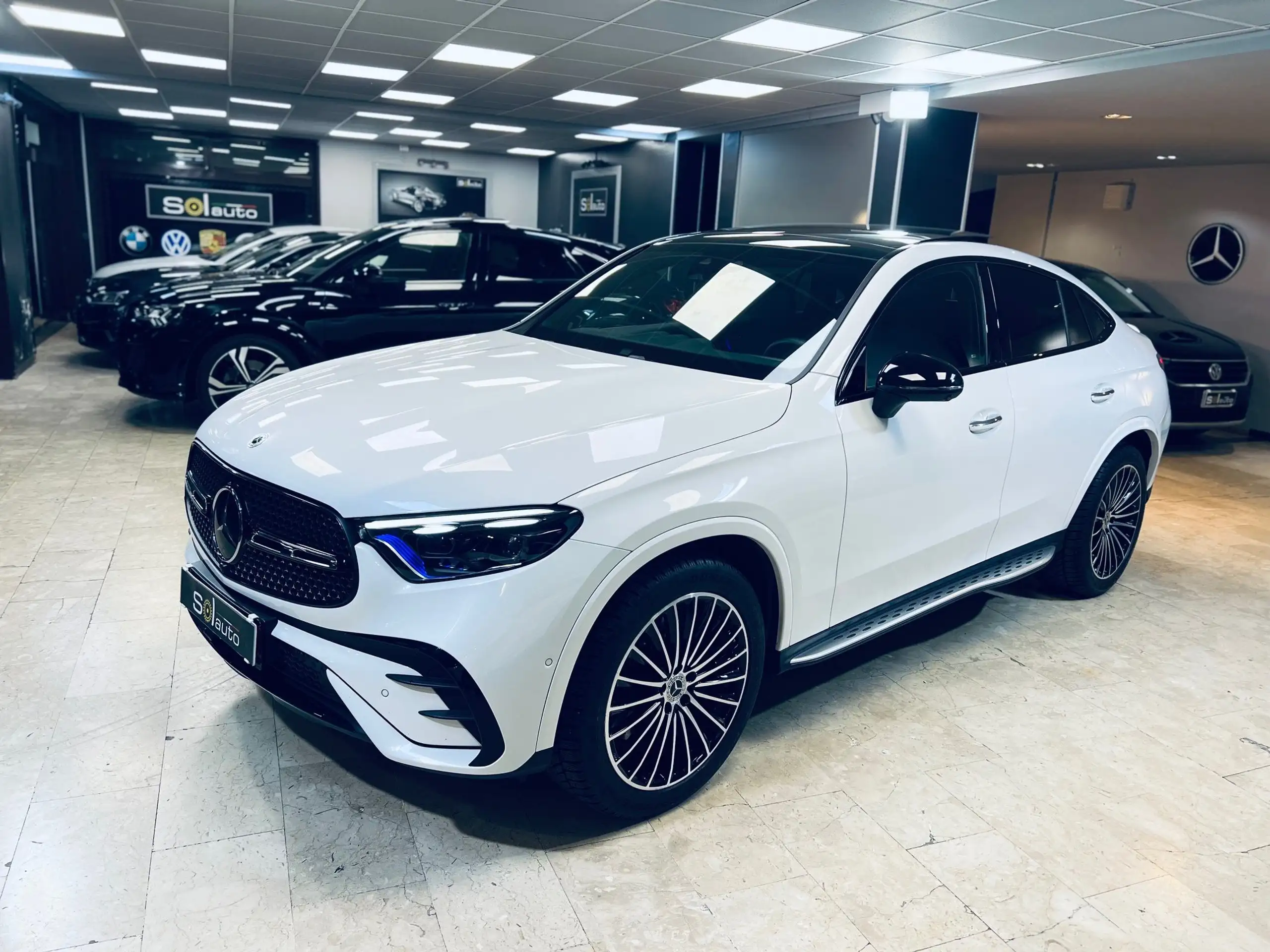 Mercedes-Benz - GLC 220