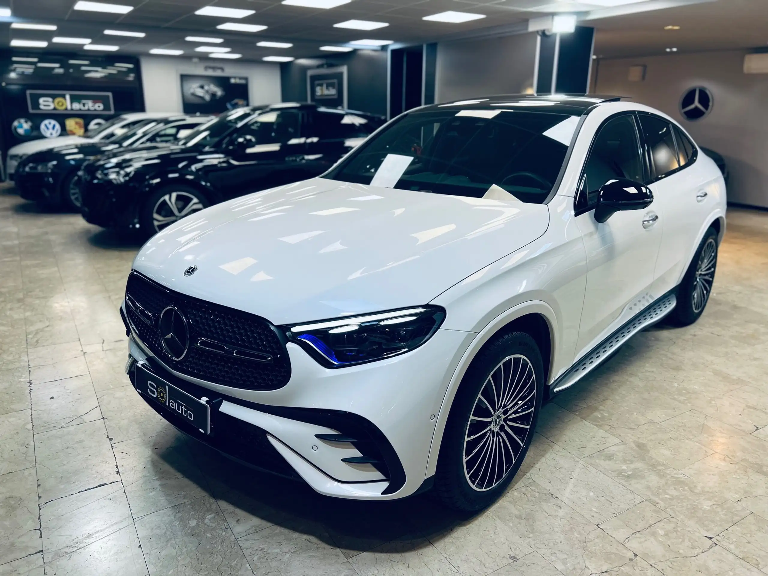 Mercedes-Benz - GLC 220