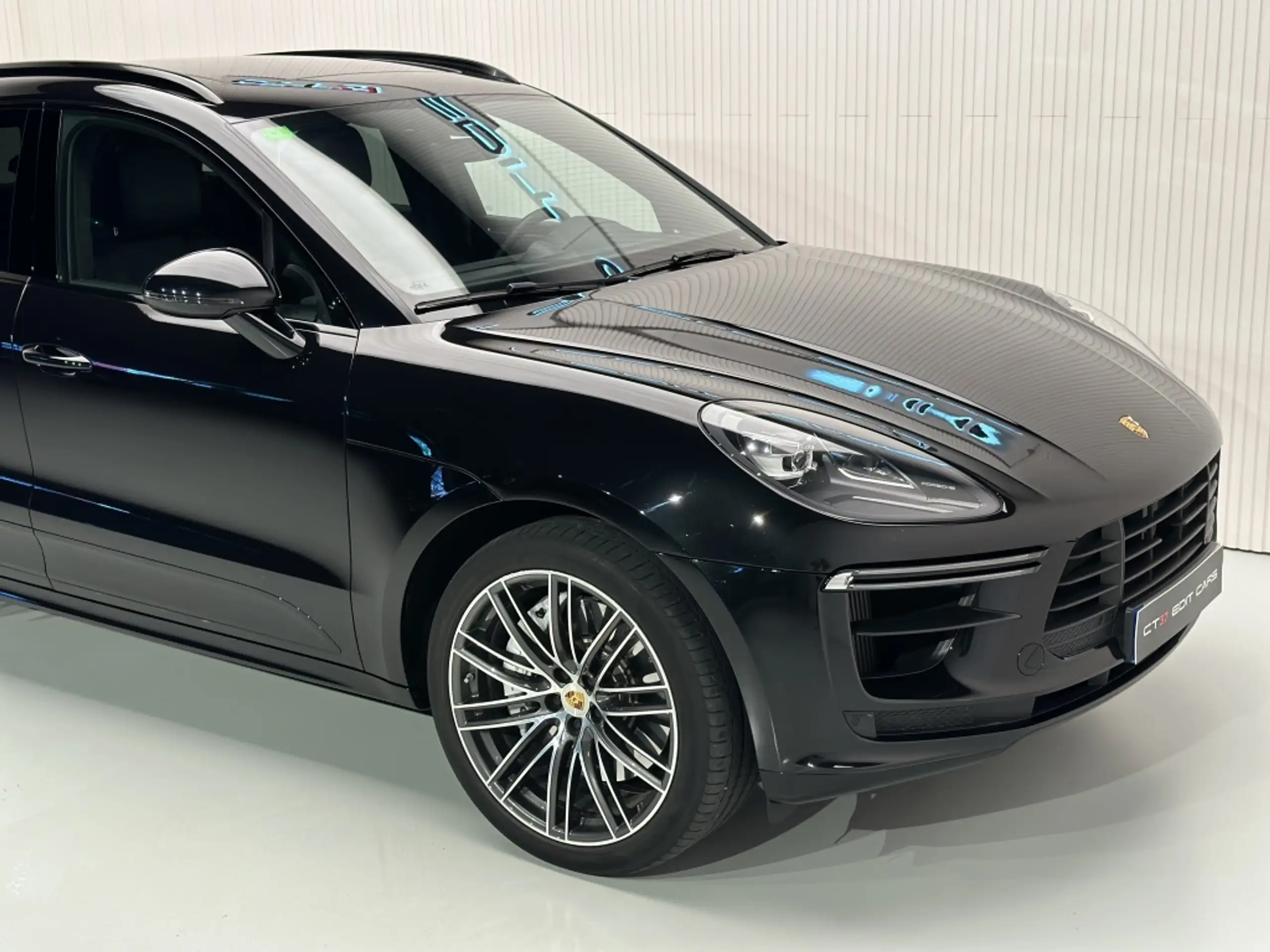 Porsche - Macan