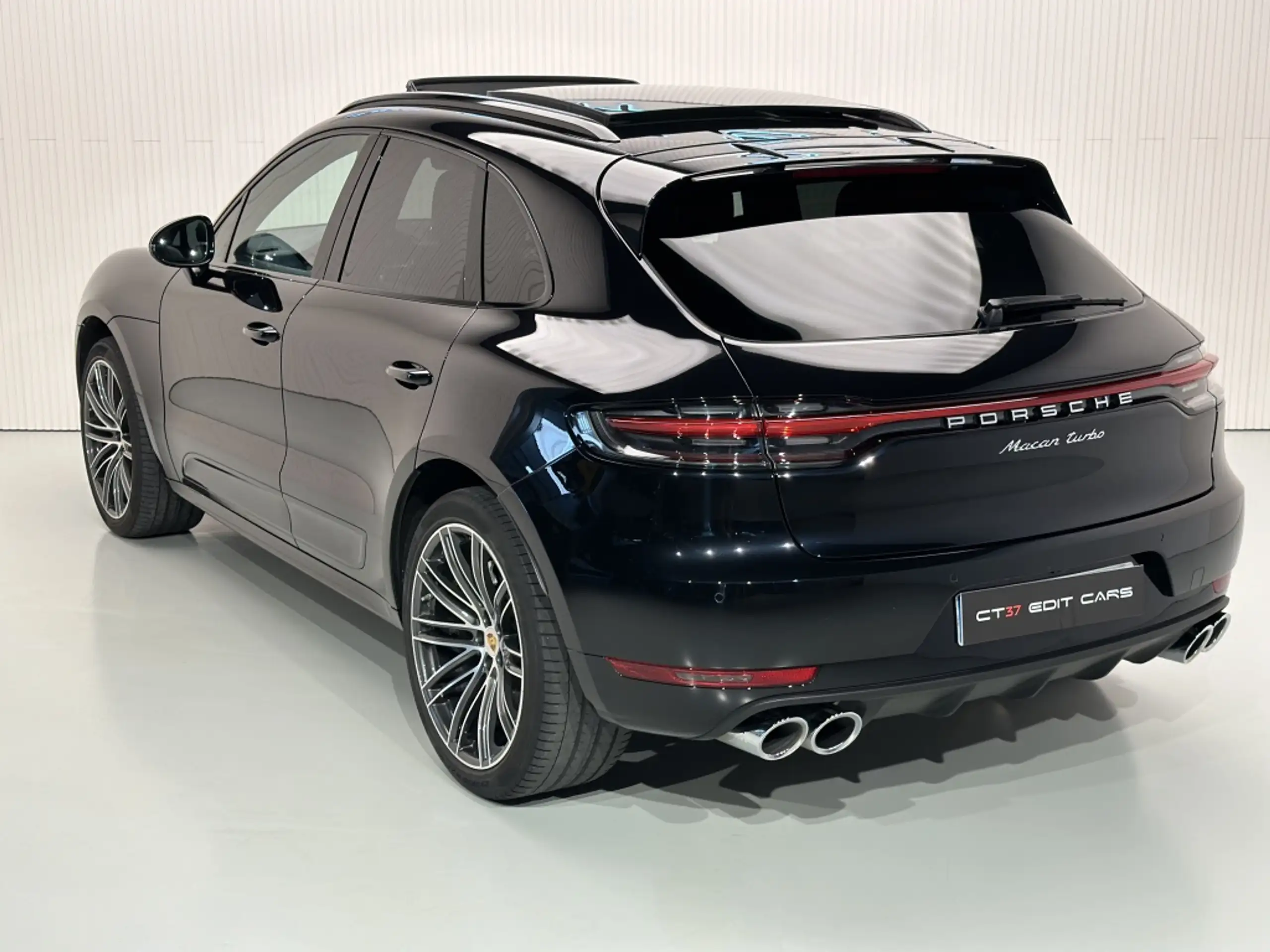 Porsche - Macan