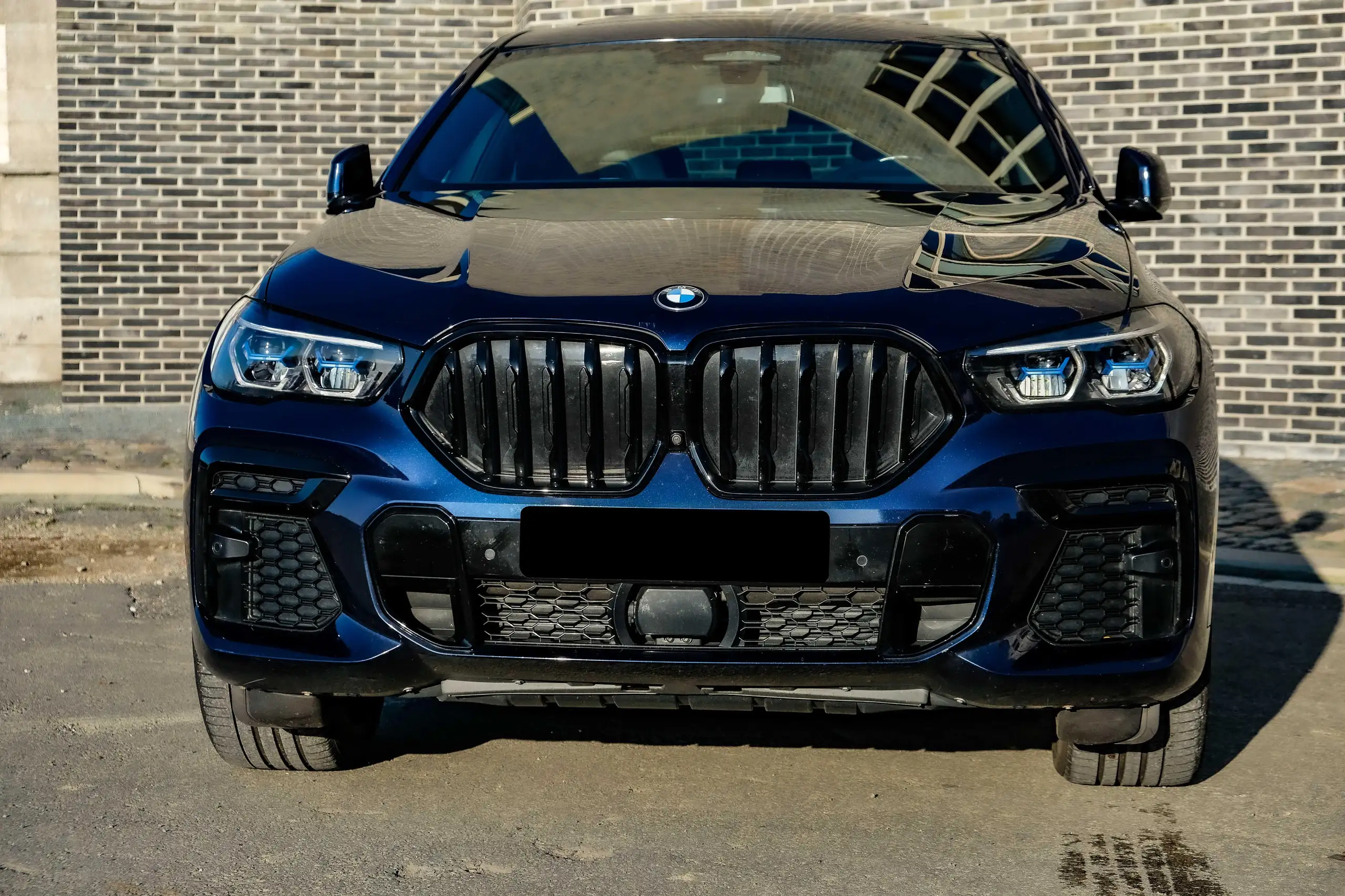 BMW - X6