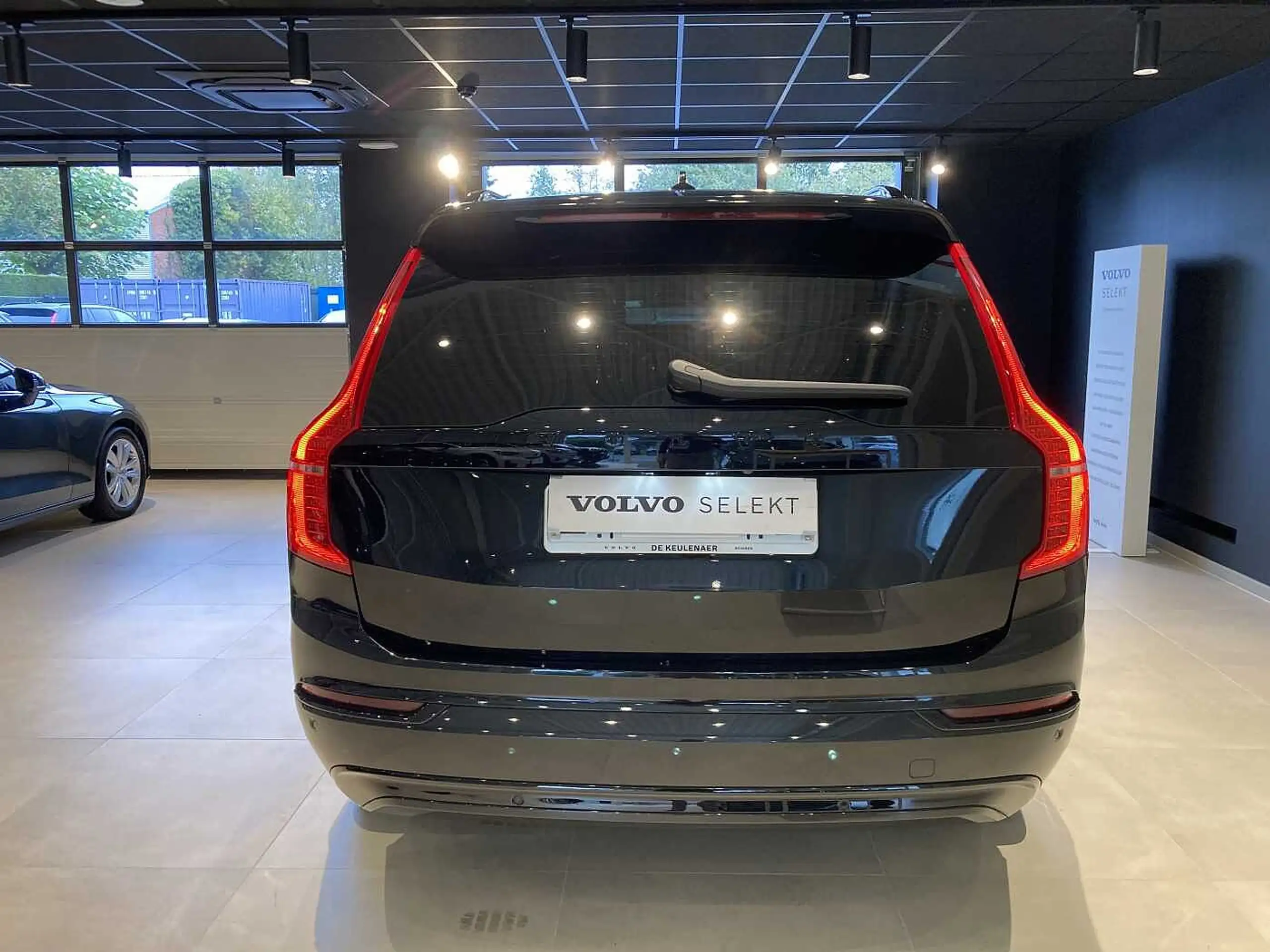 Volvo - XC90