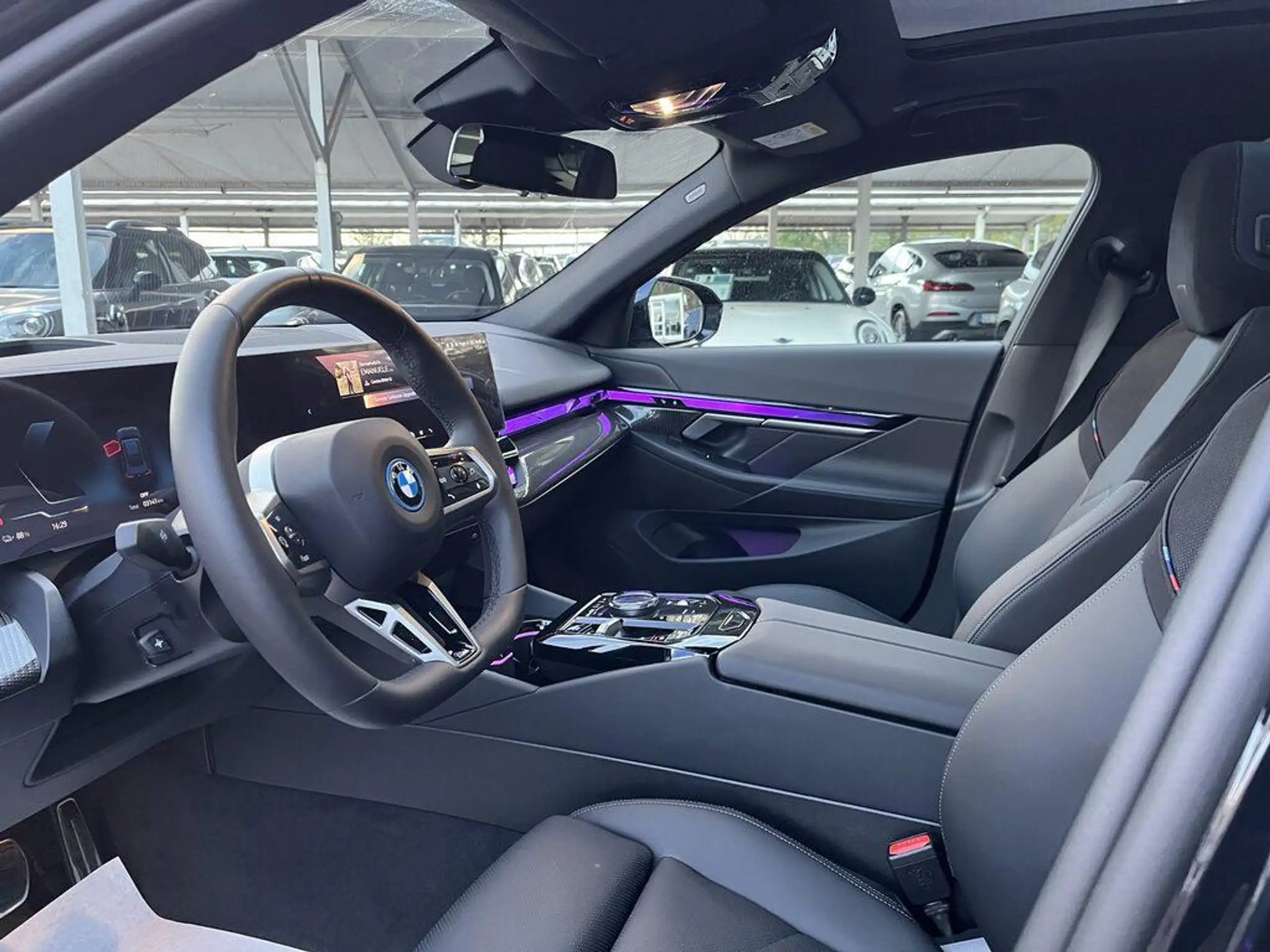 BMW - i5