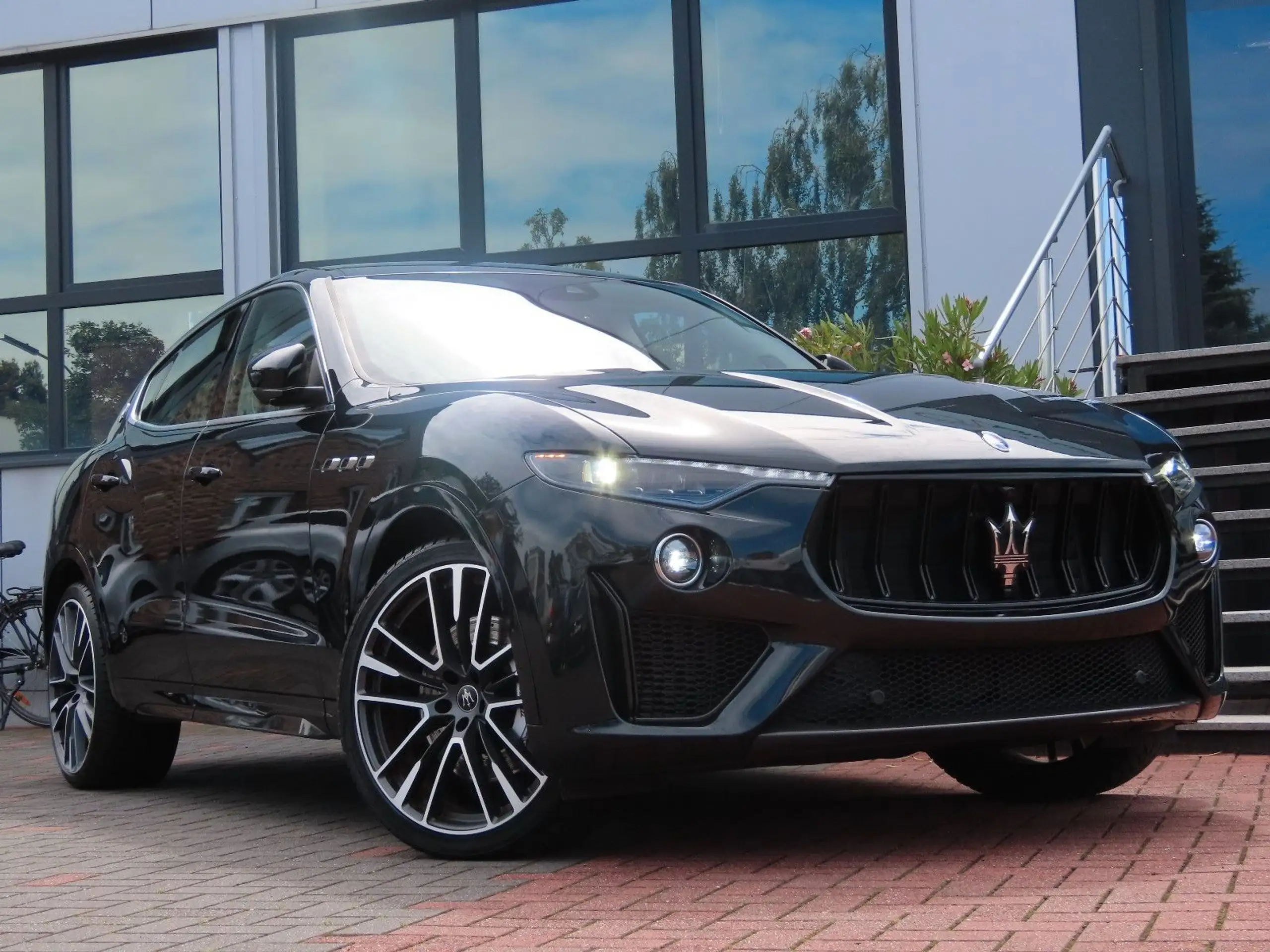 Maserati - Levante