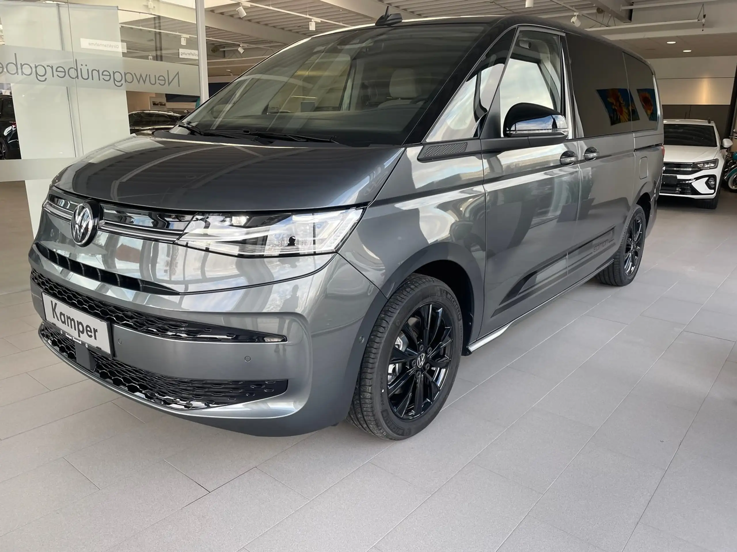 Volkswagen T7 Multivan 2024