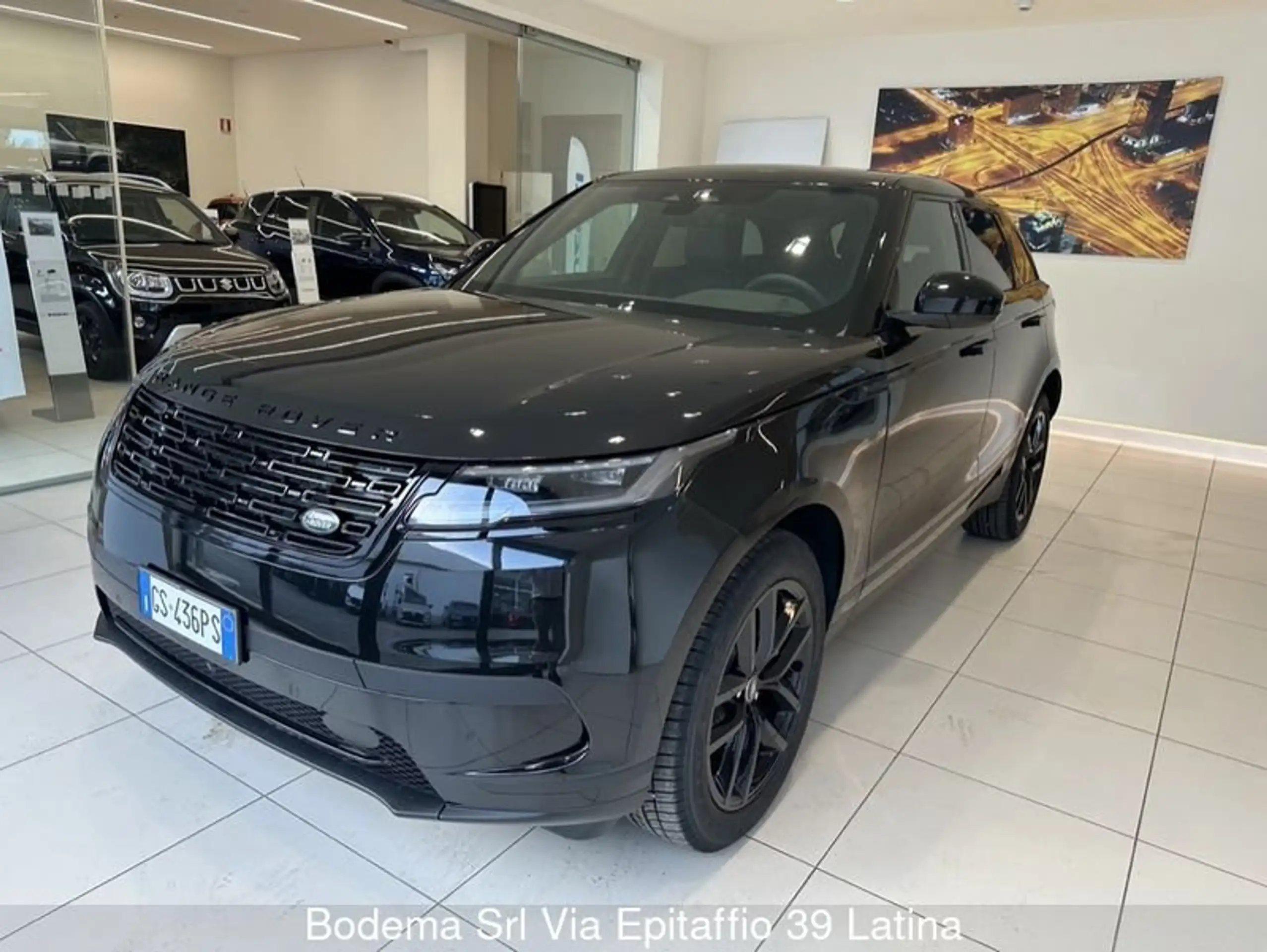 Land Rover - Range Rover Velar