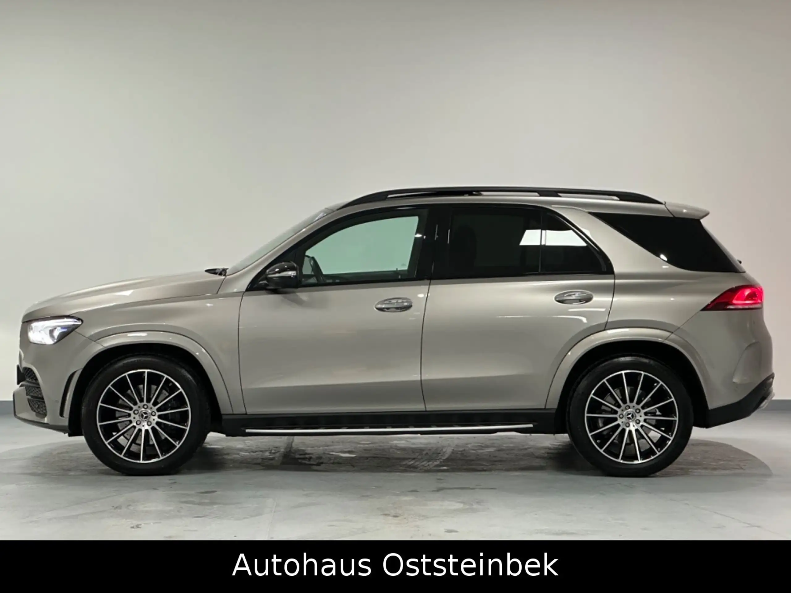 Mercedes-Benz - GLE 400