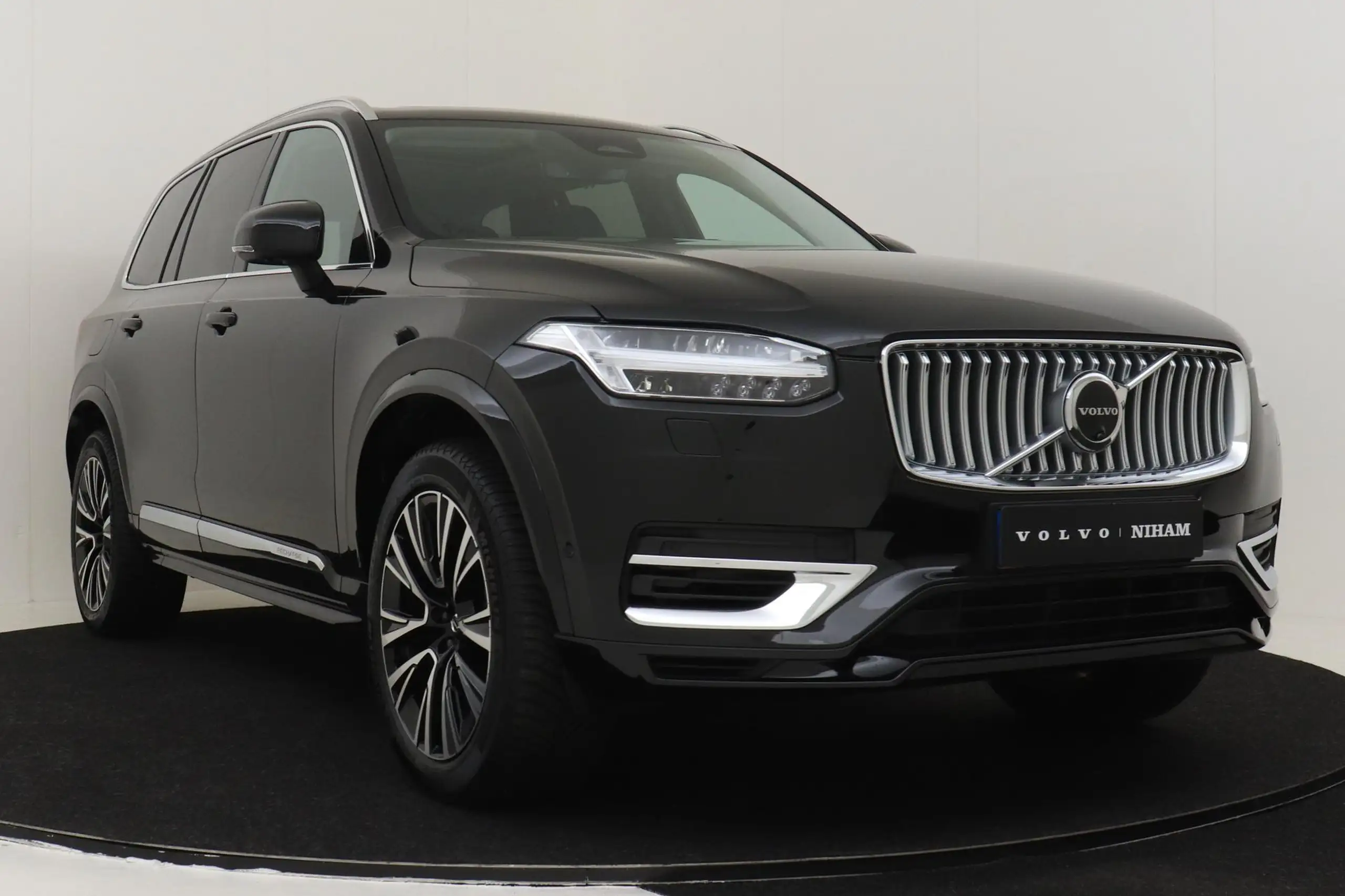 Volvo - XC90