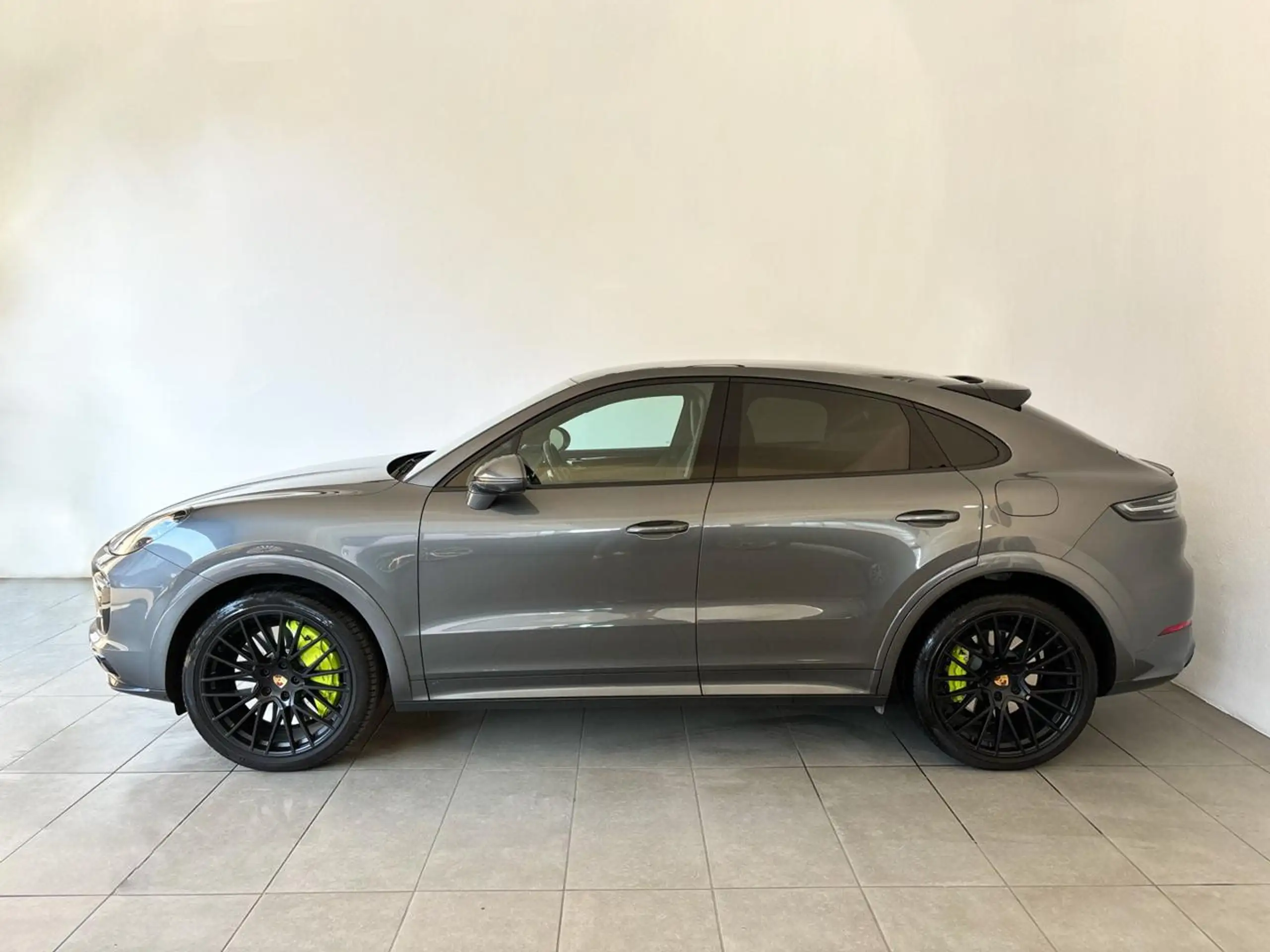 Porsche - Cayenne