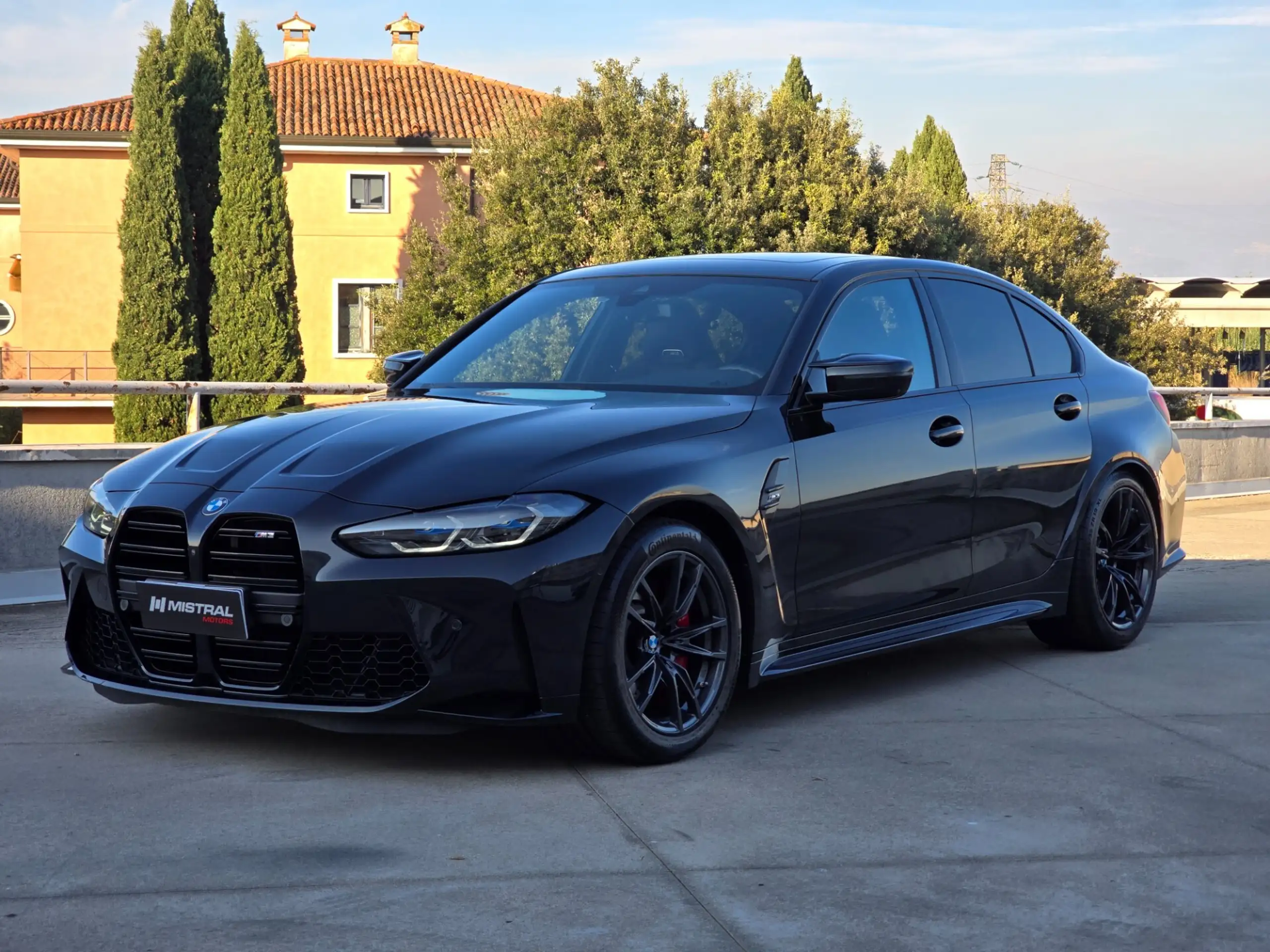 BMW - M3