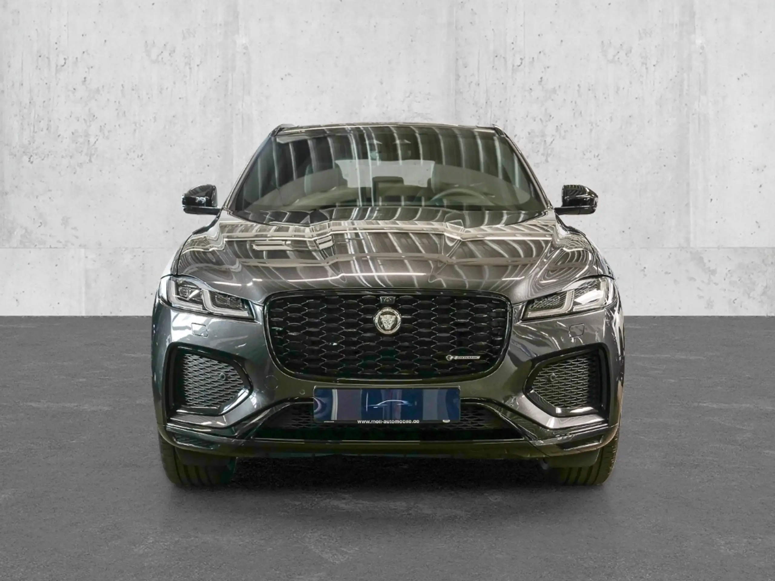 Jaguar - F-Pace