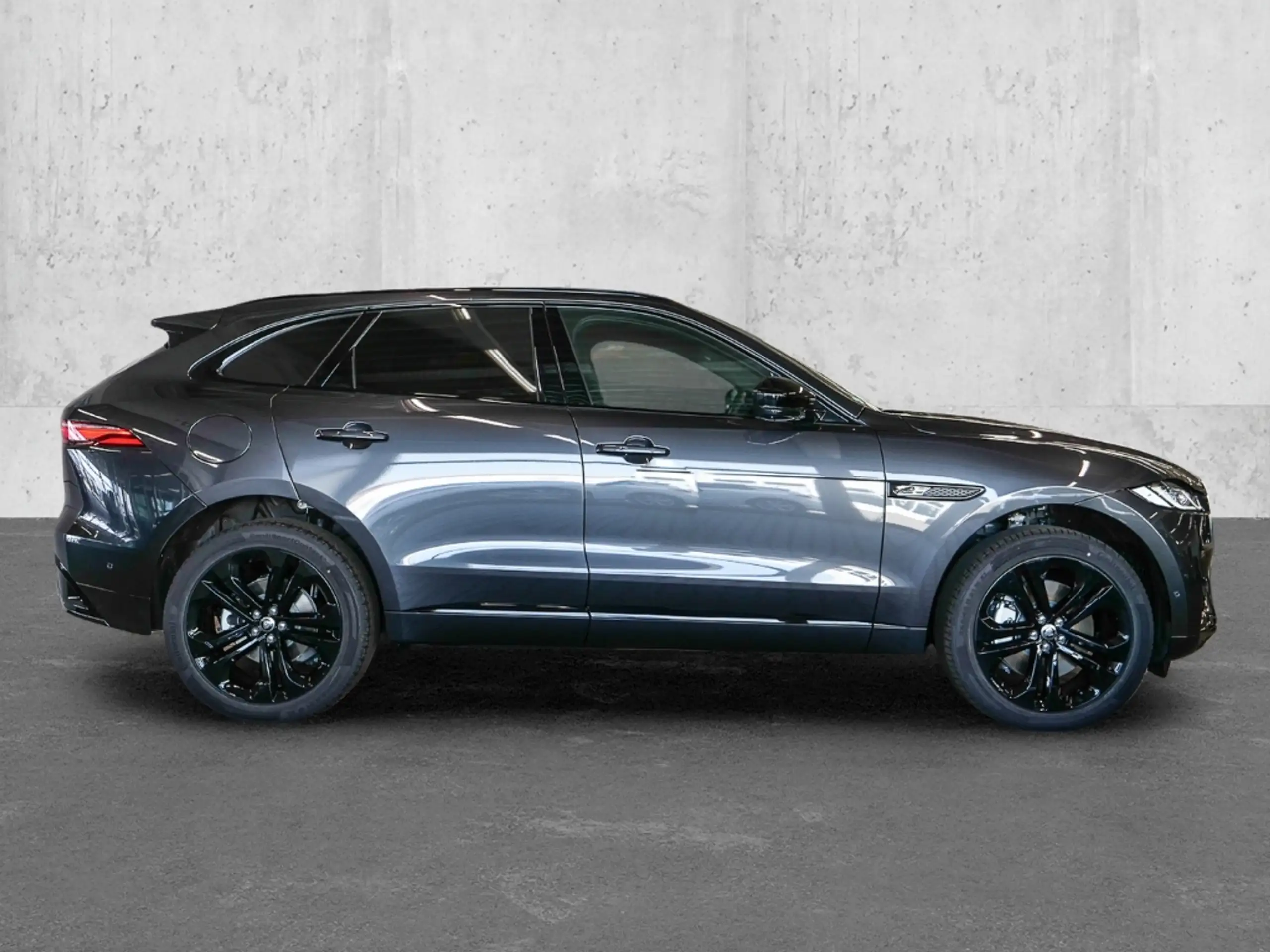 Jaguar - F-Pace