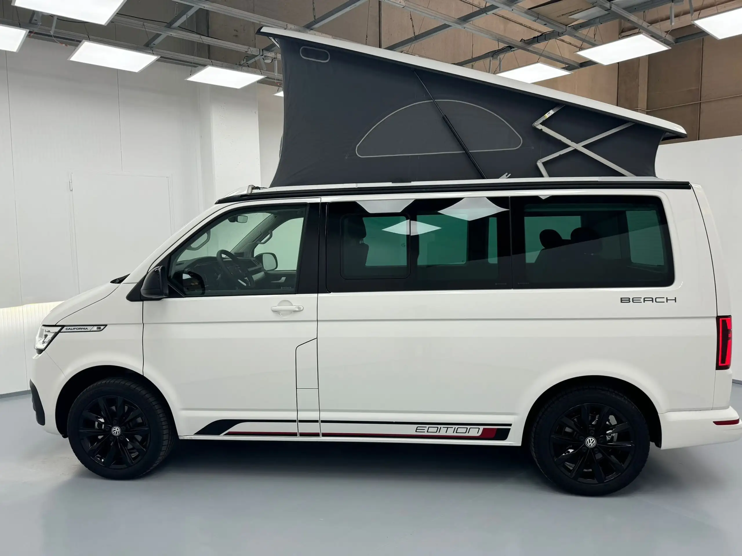 Volkswagen - T6.1 California