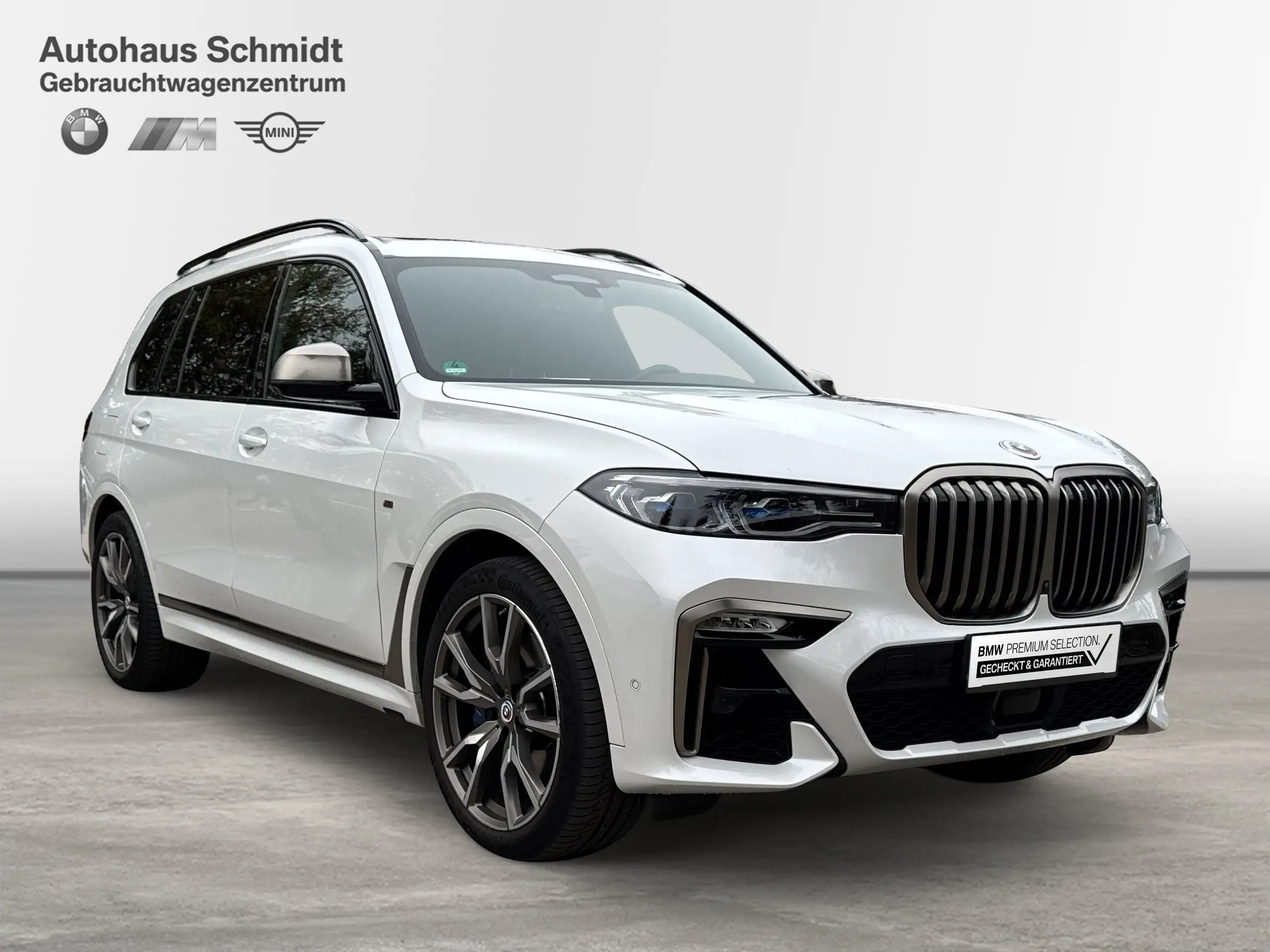 BMW - X7 M