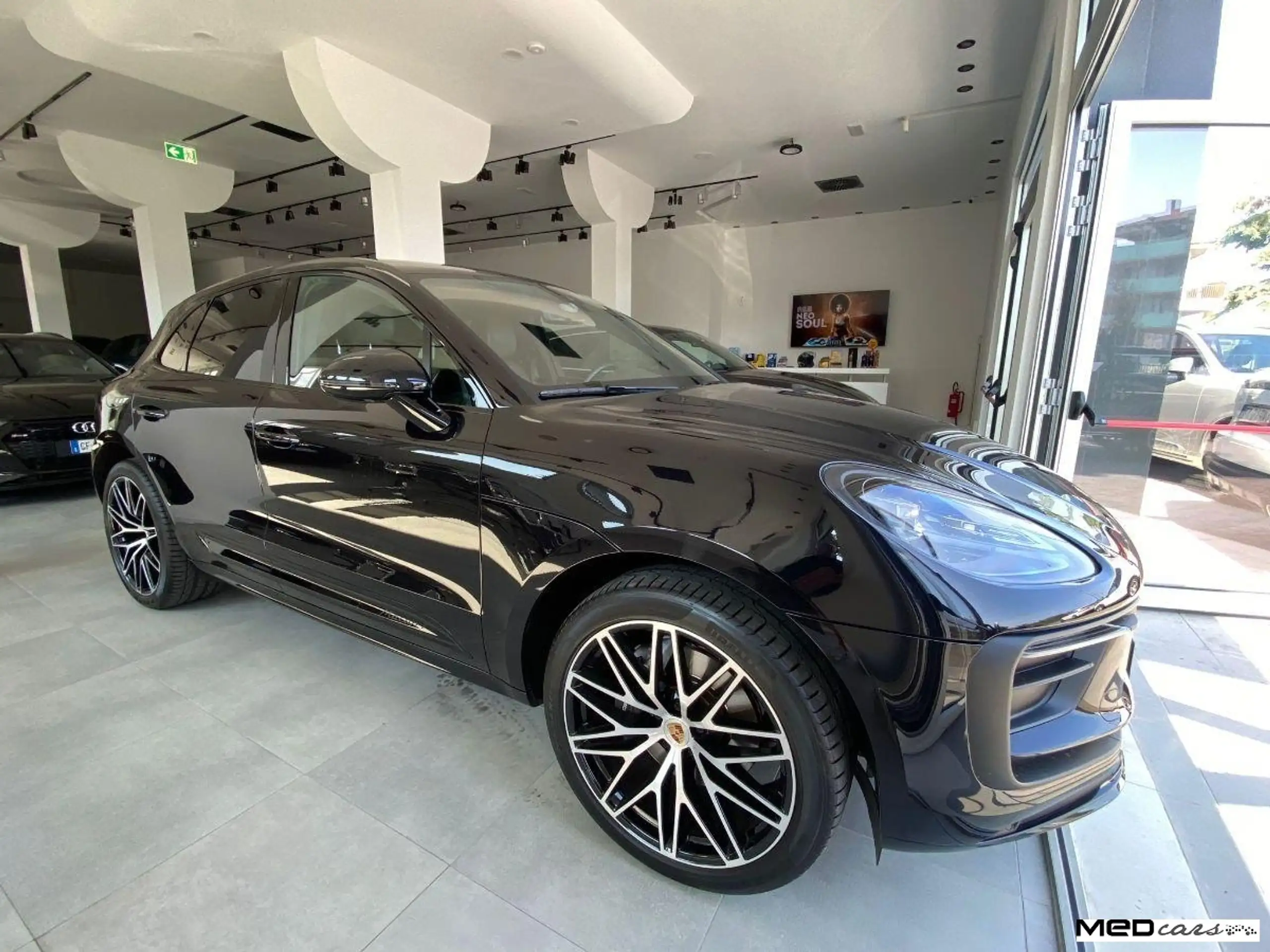 Porsche - Macan