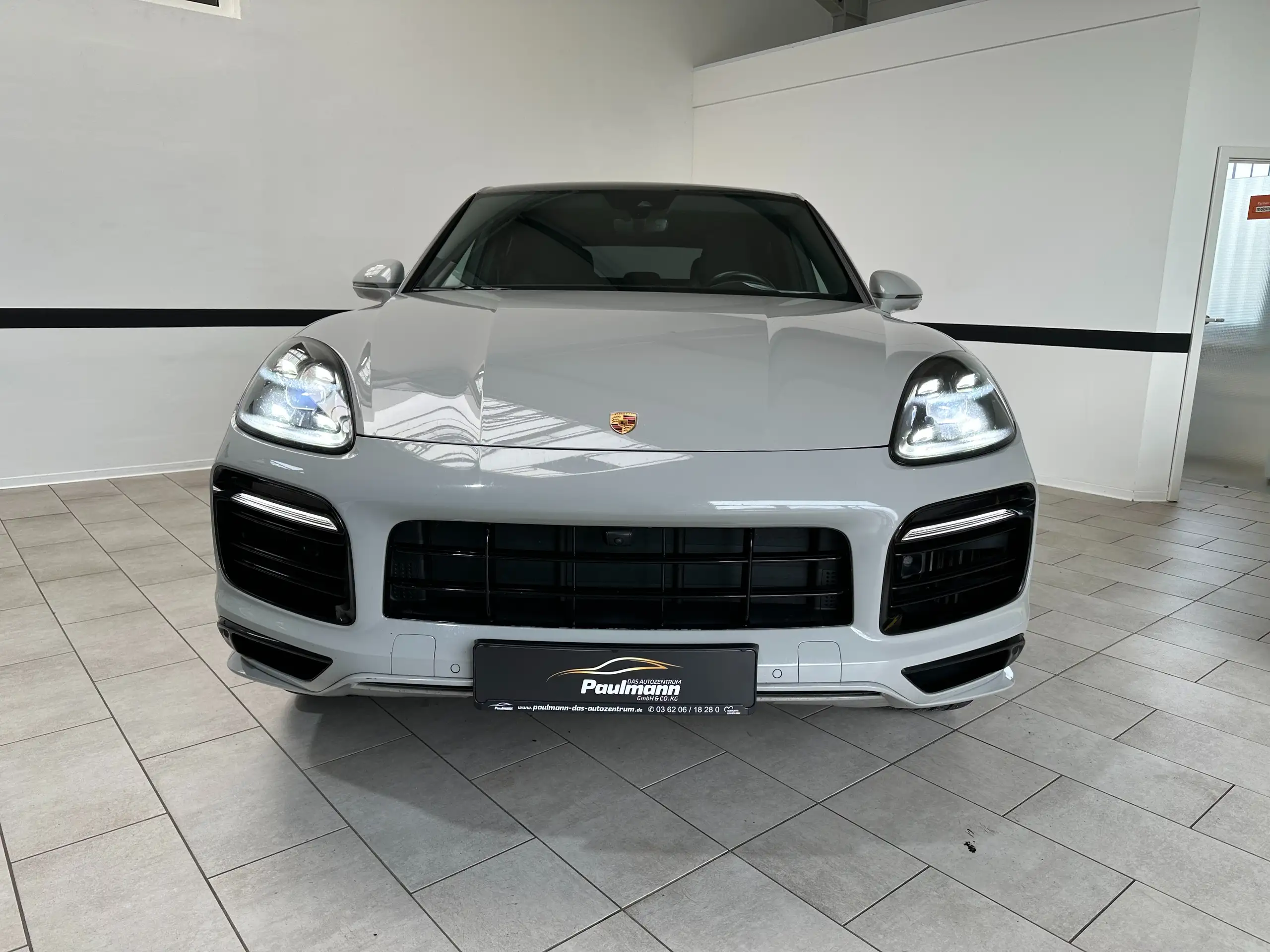 Porsche - Cayenne