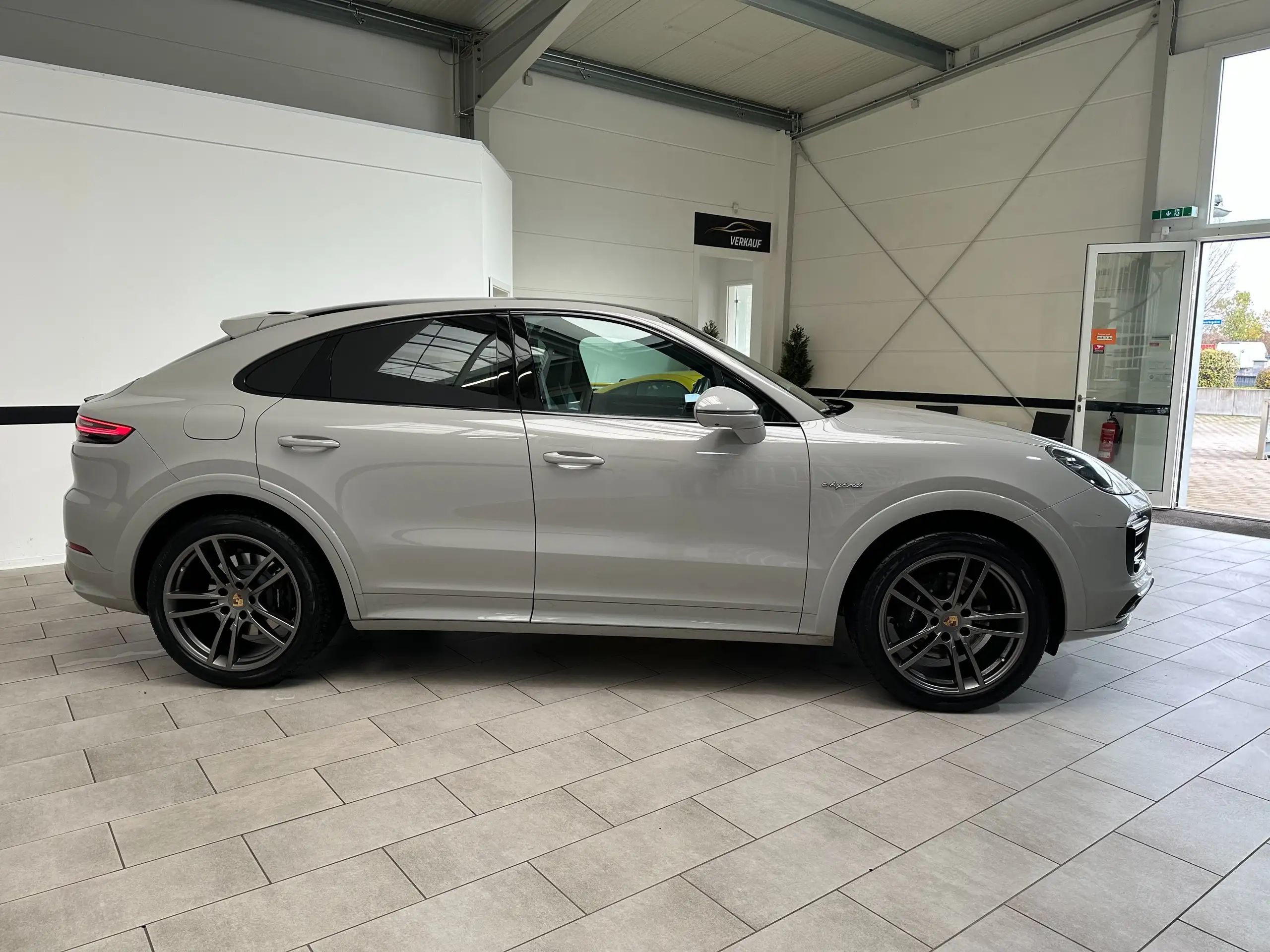 Porsche - Cayenne