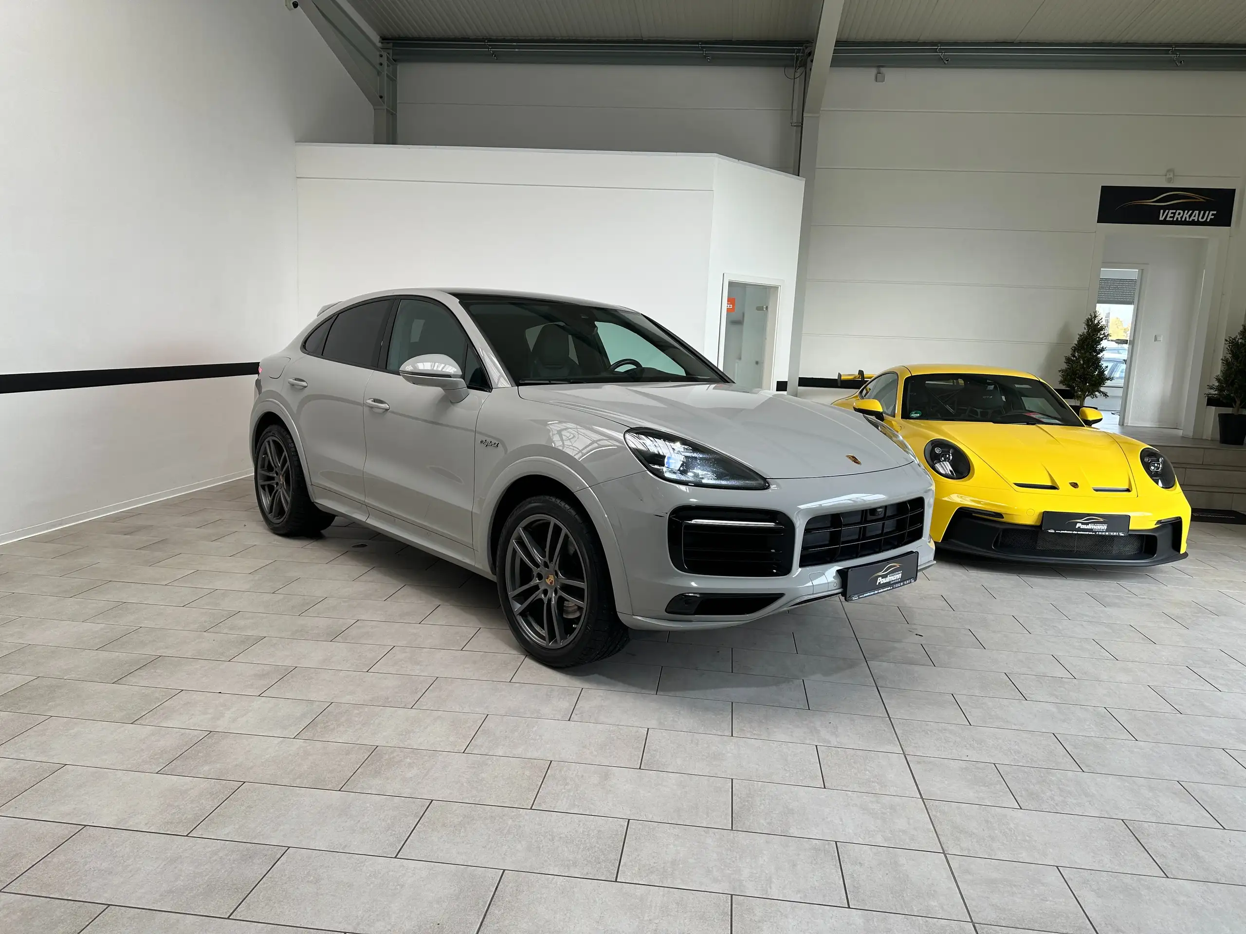 Porsche - Cayenne