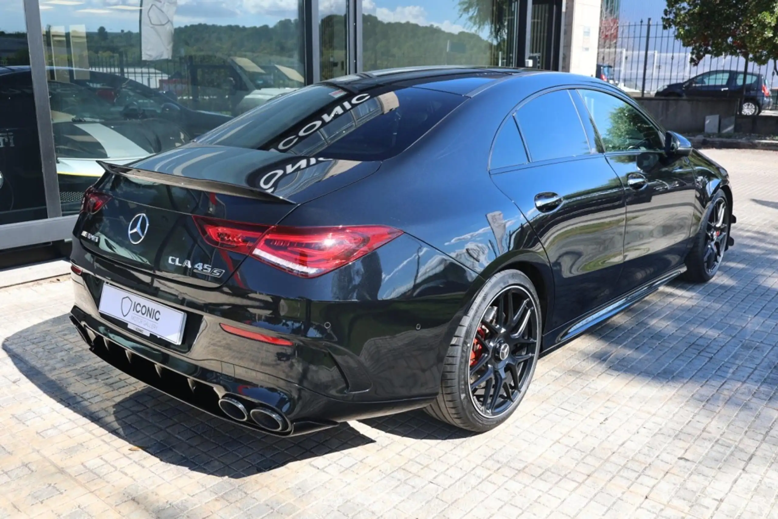 Mercedes-Benz - CLA 45 AMG