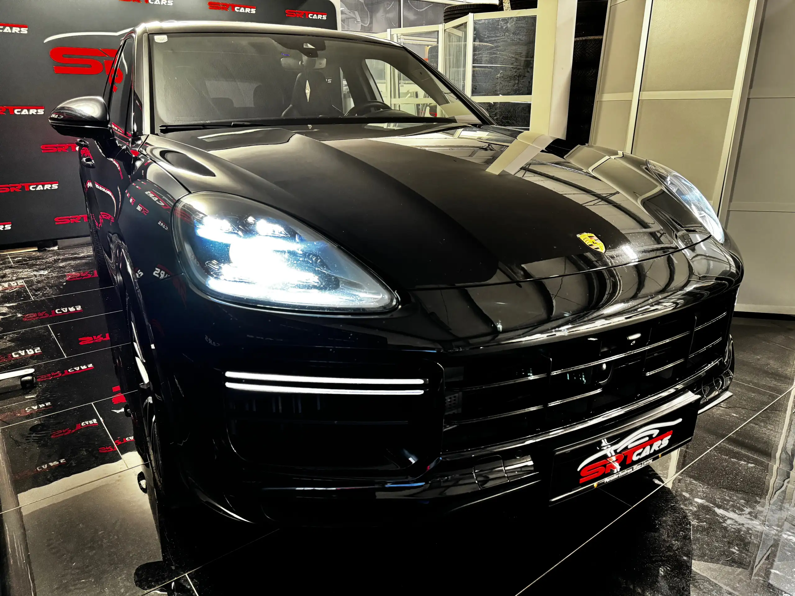 Porsche - Cayenne