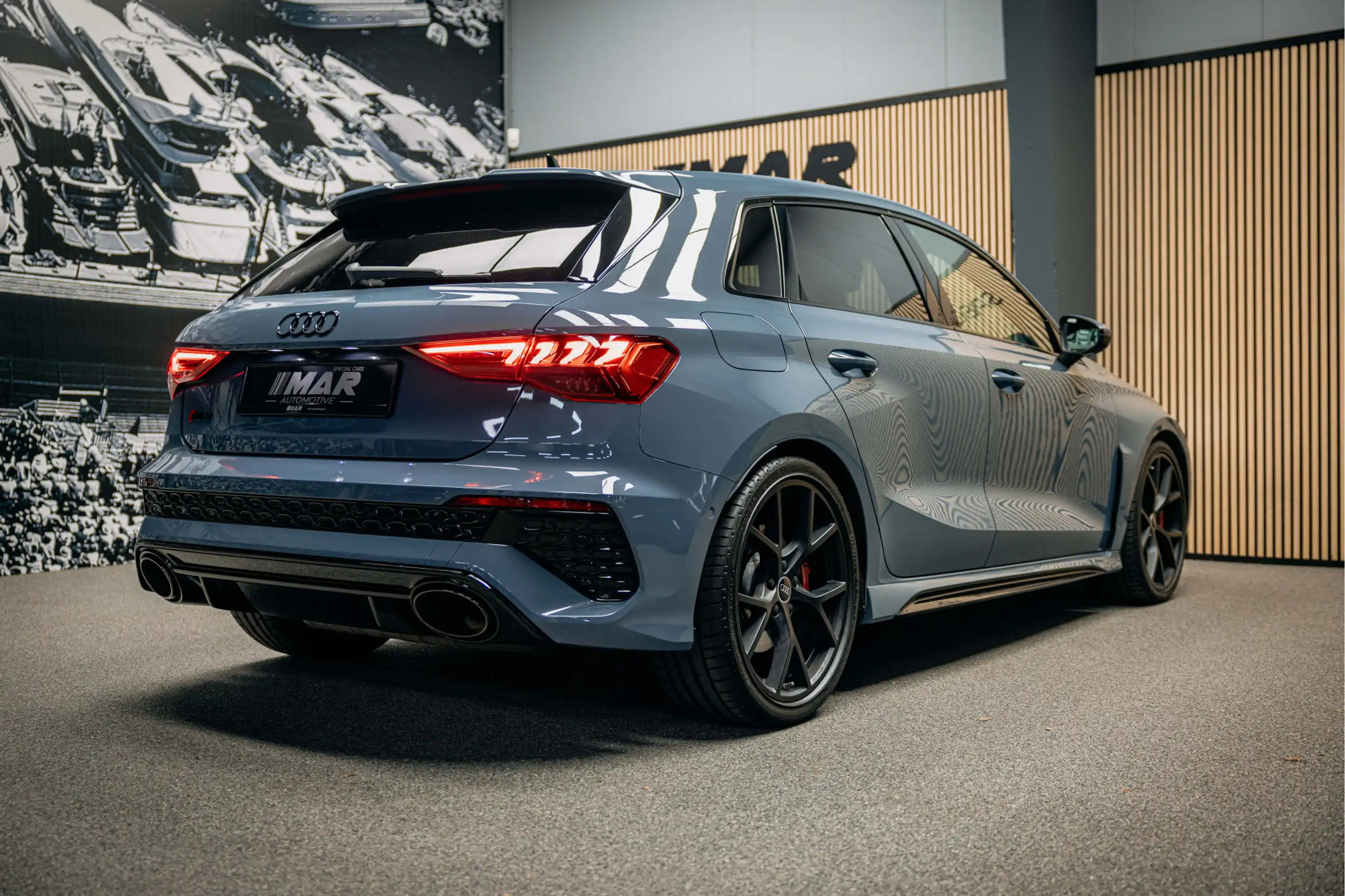 Audi - RS3