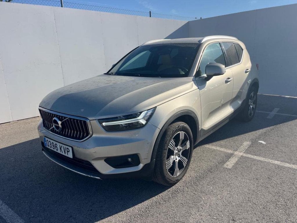 Volvo - XC40