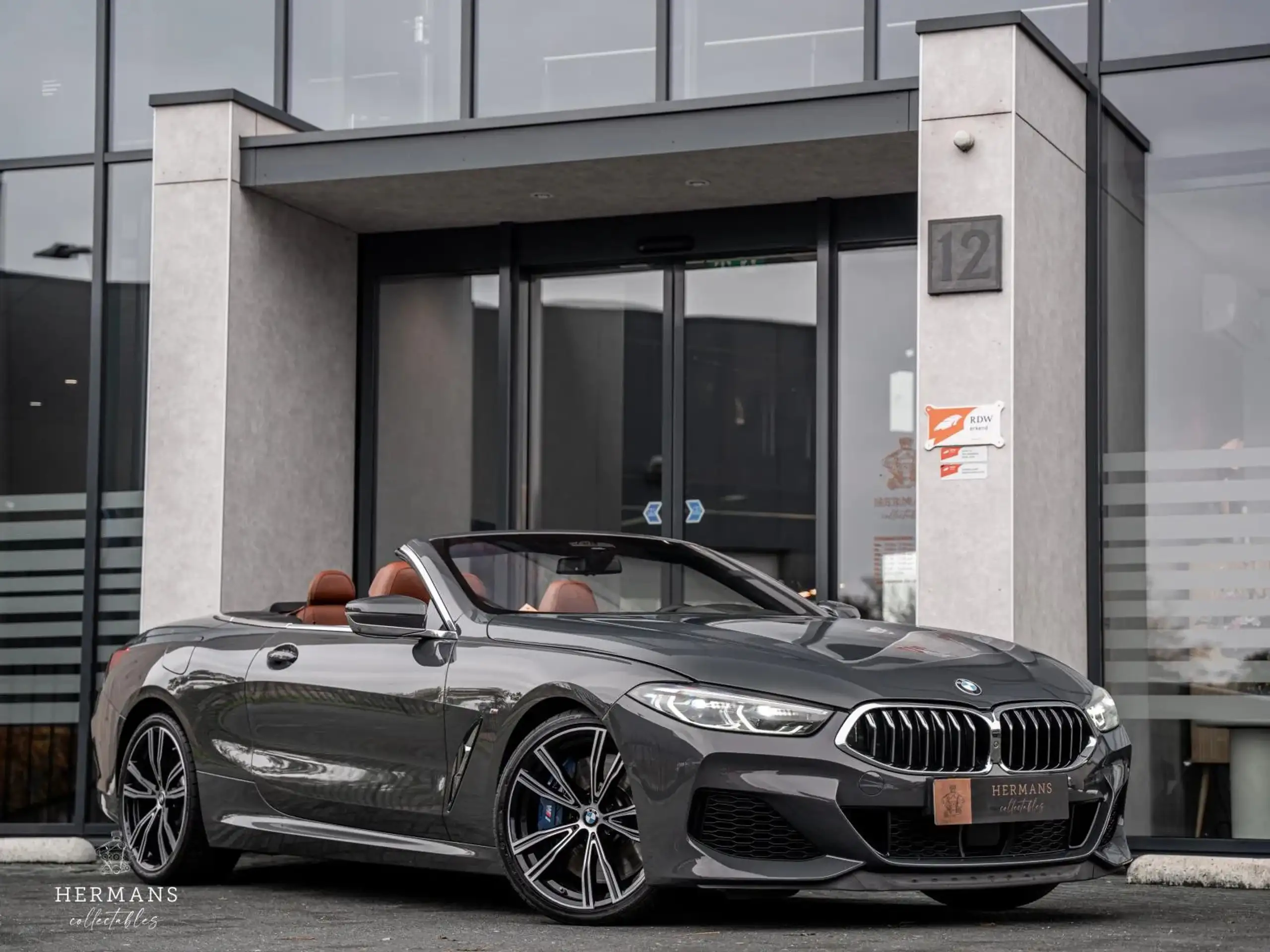 BMW - M850