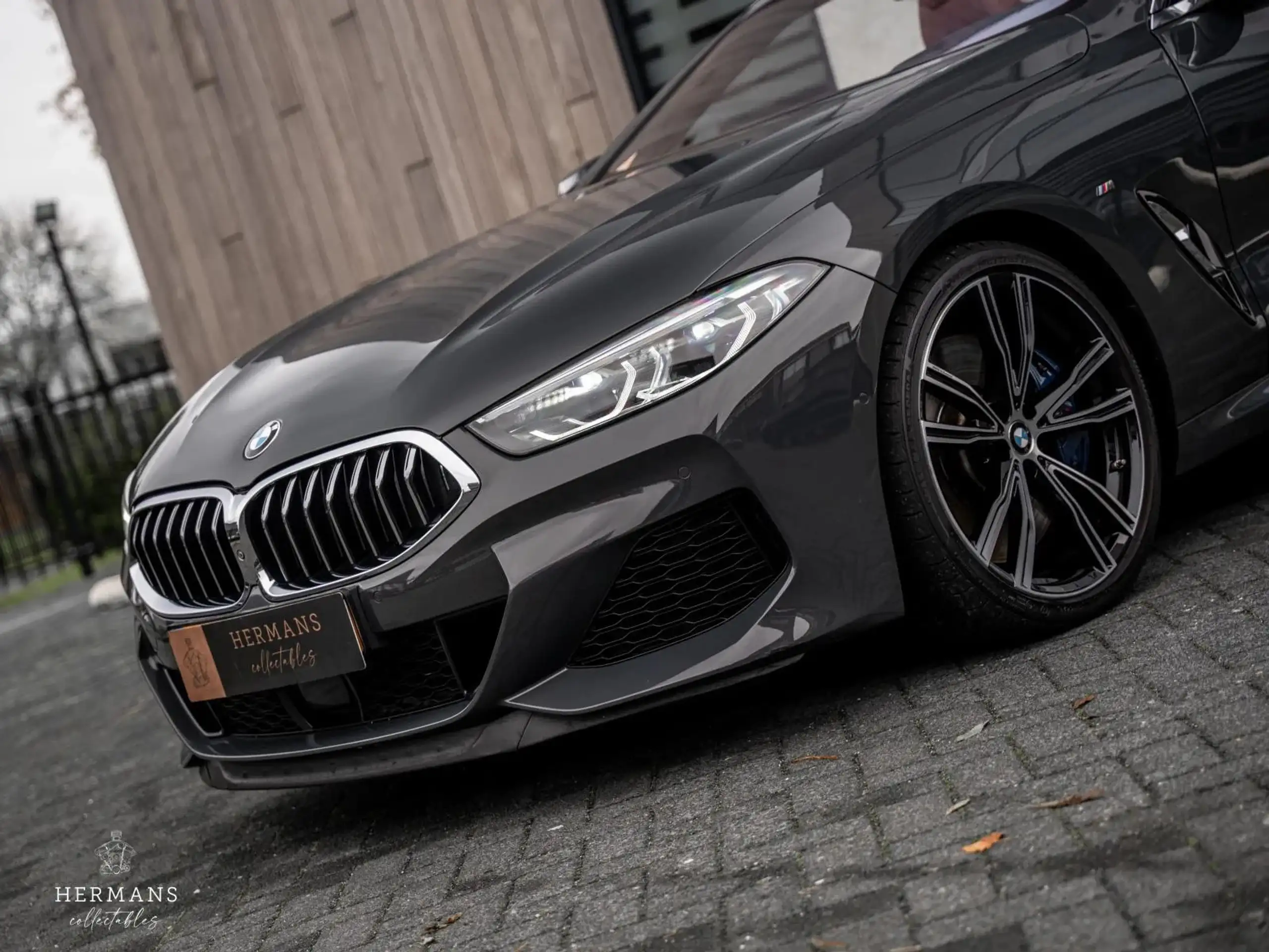 BMW - M850