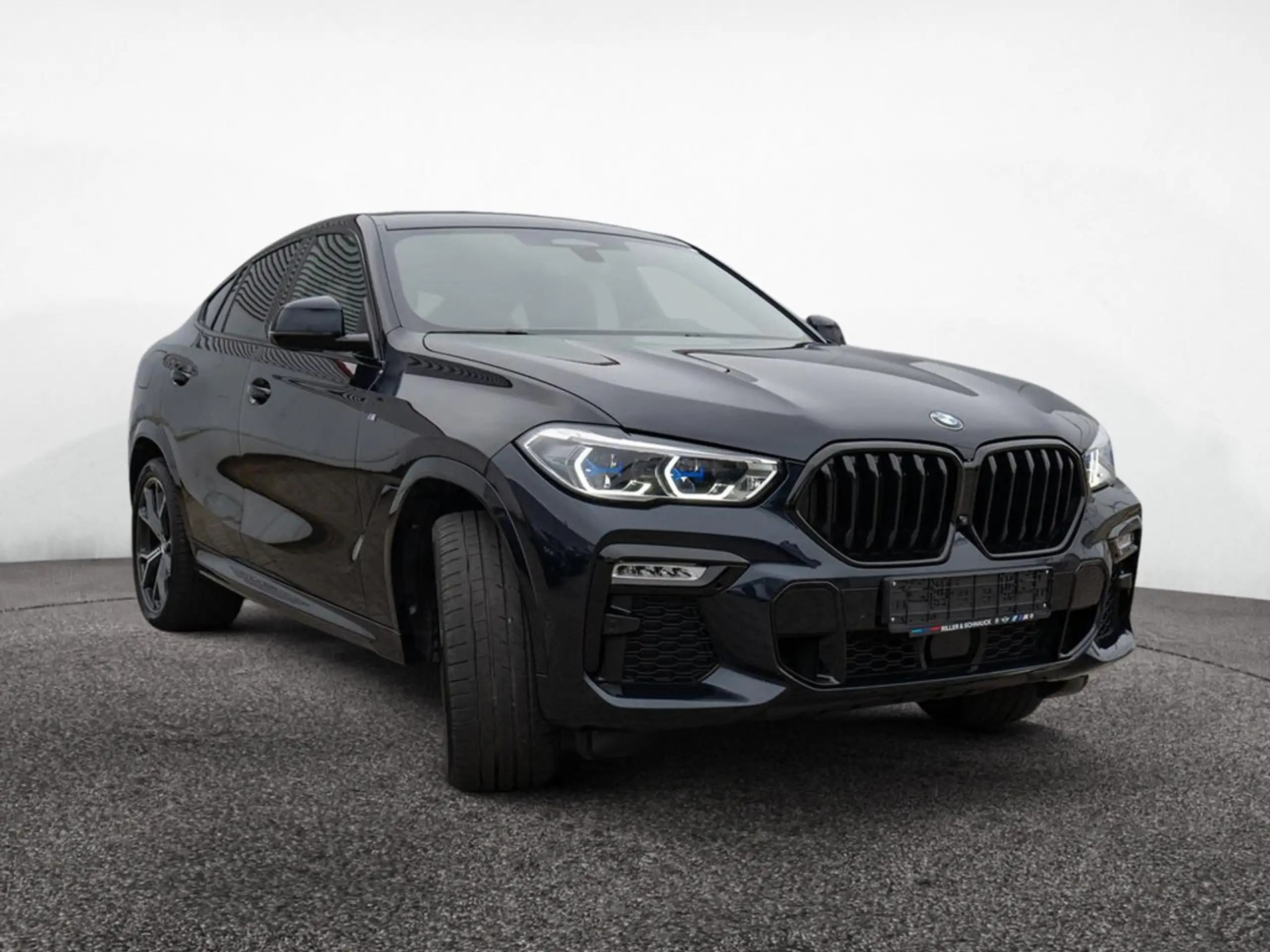 BMW - X6