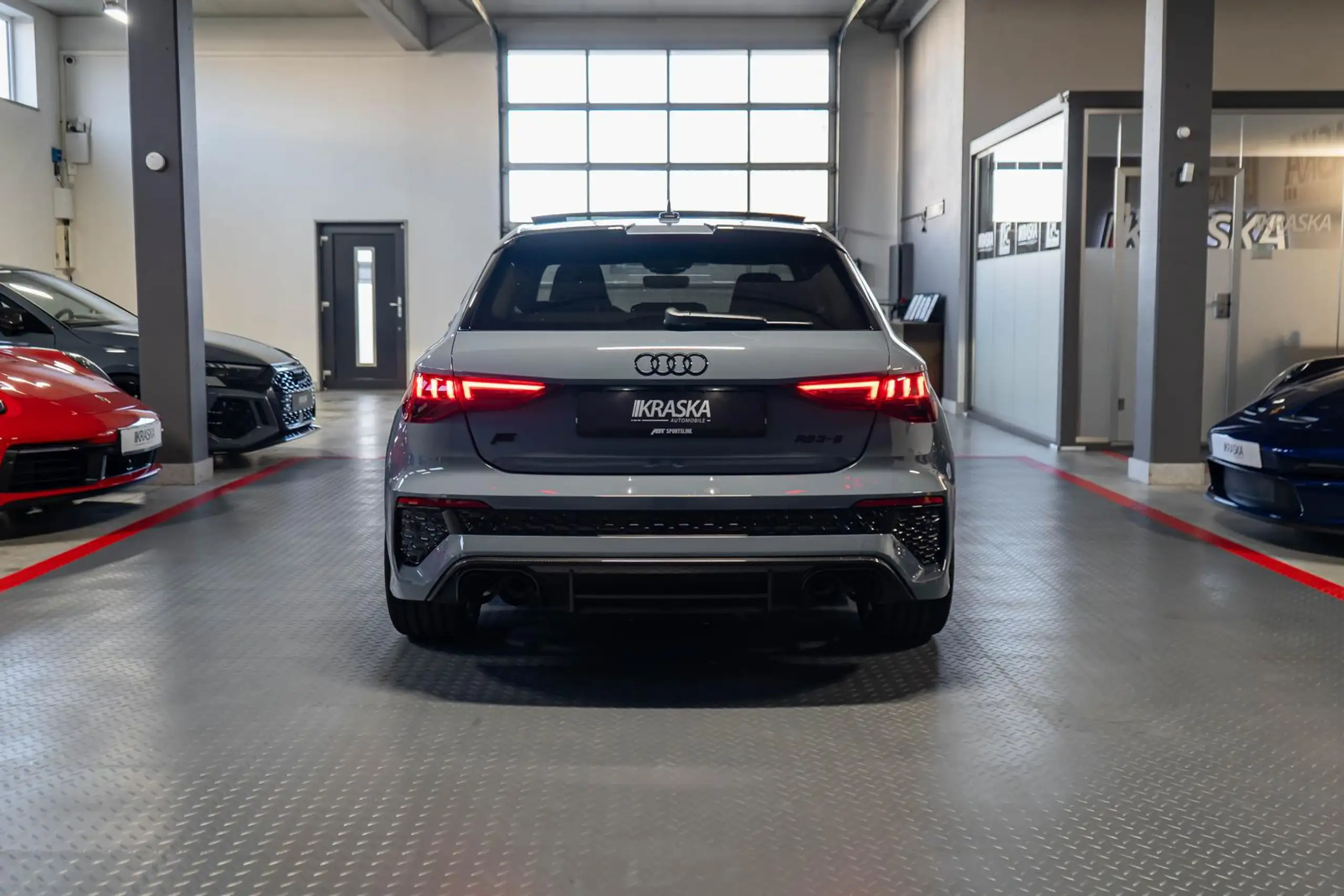 Audi - RS3