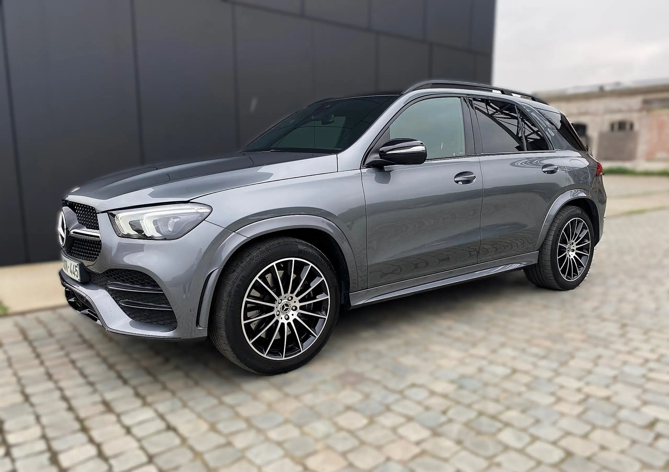 Mercedes-Benz - GLE 350