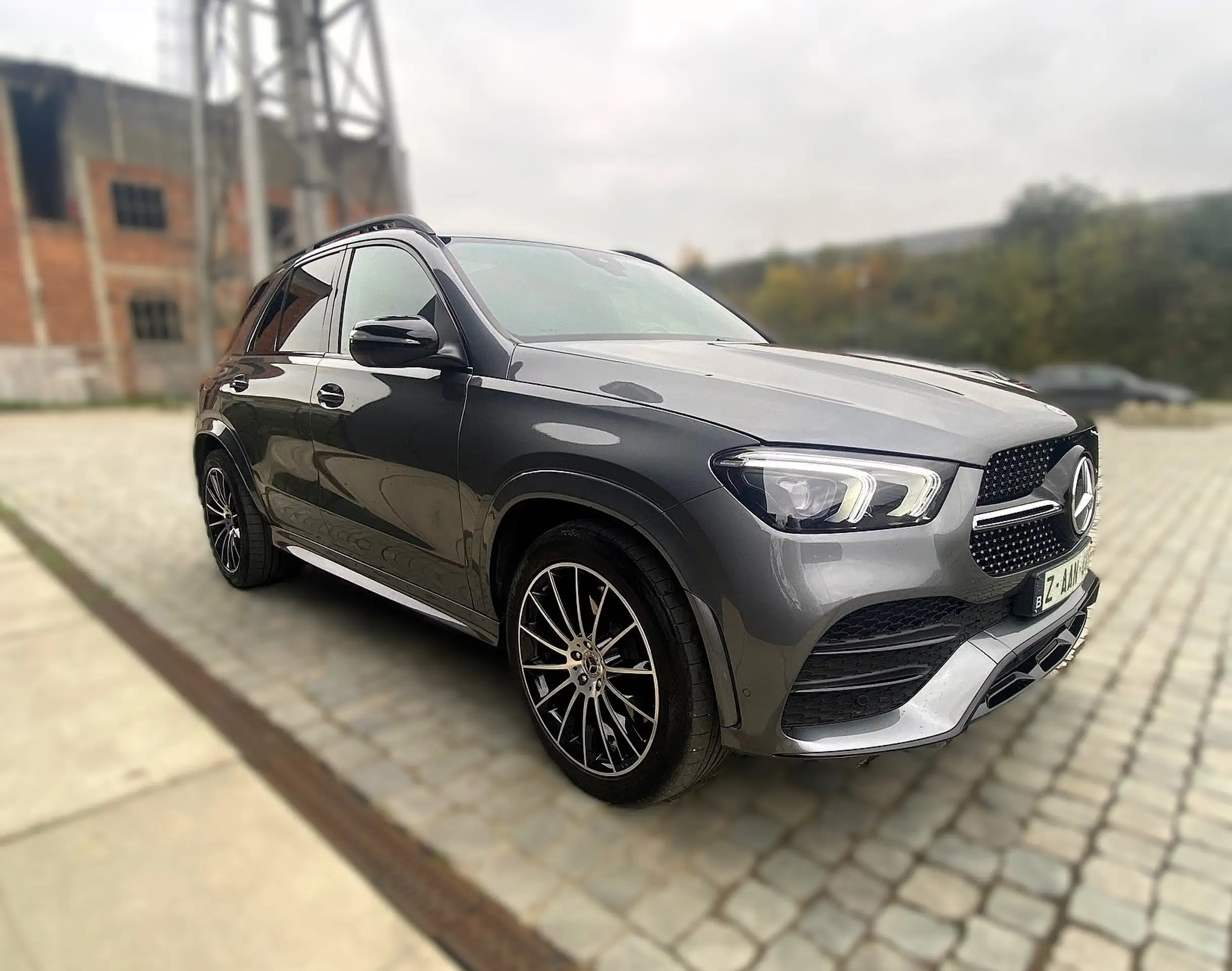 Mercedes-Benz - GLE 350