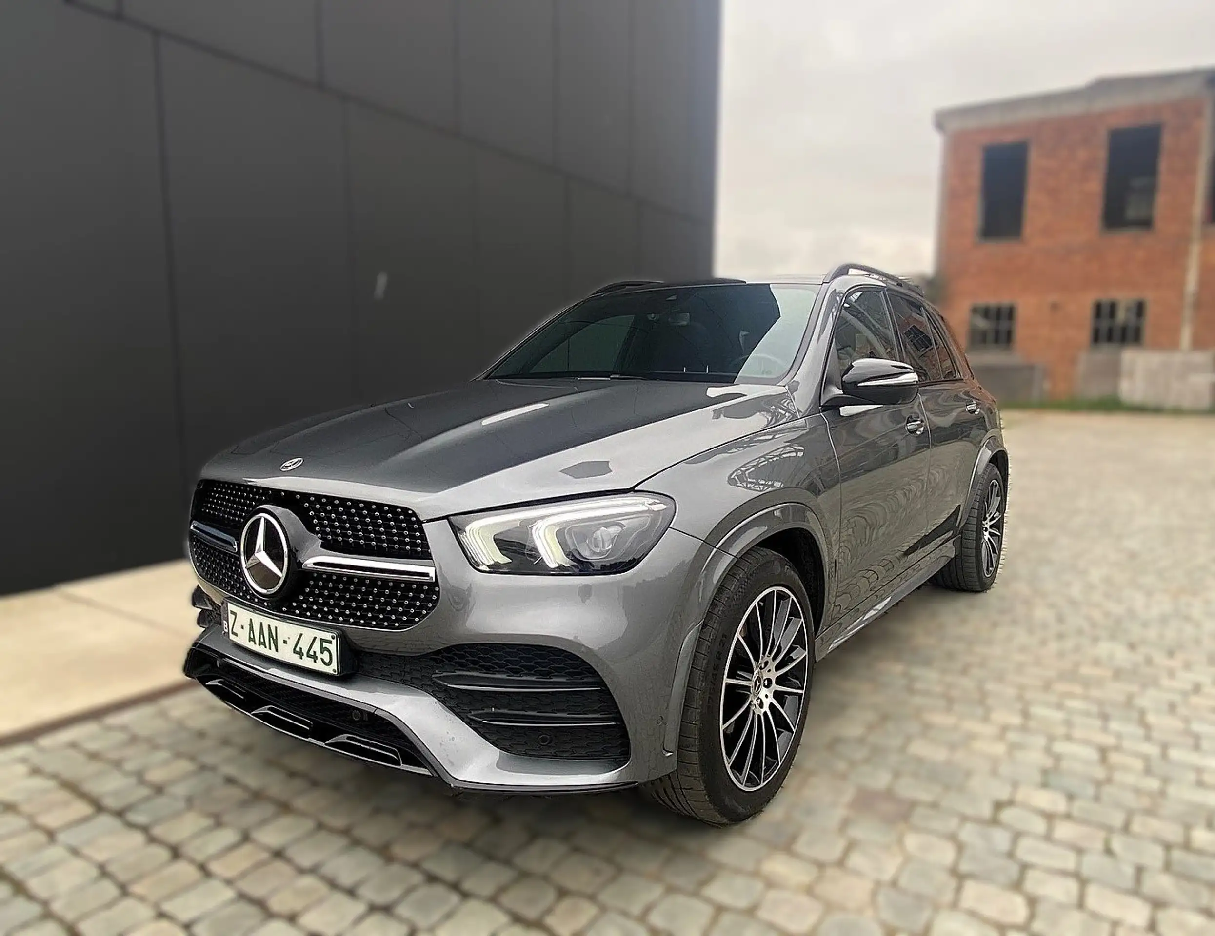 Mercedes-Benz - GLE 350