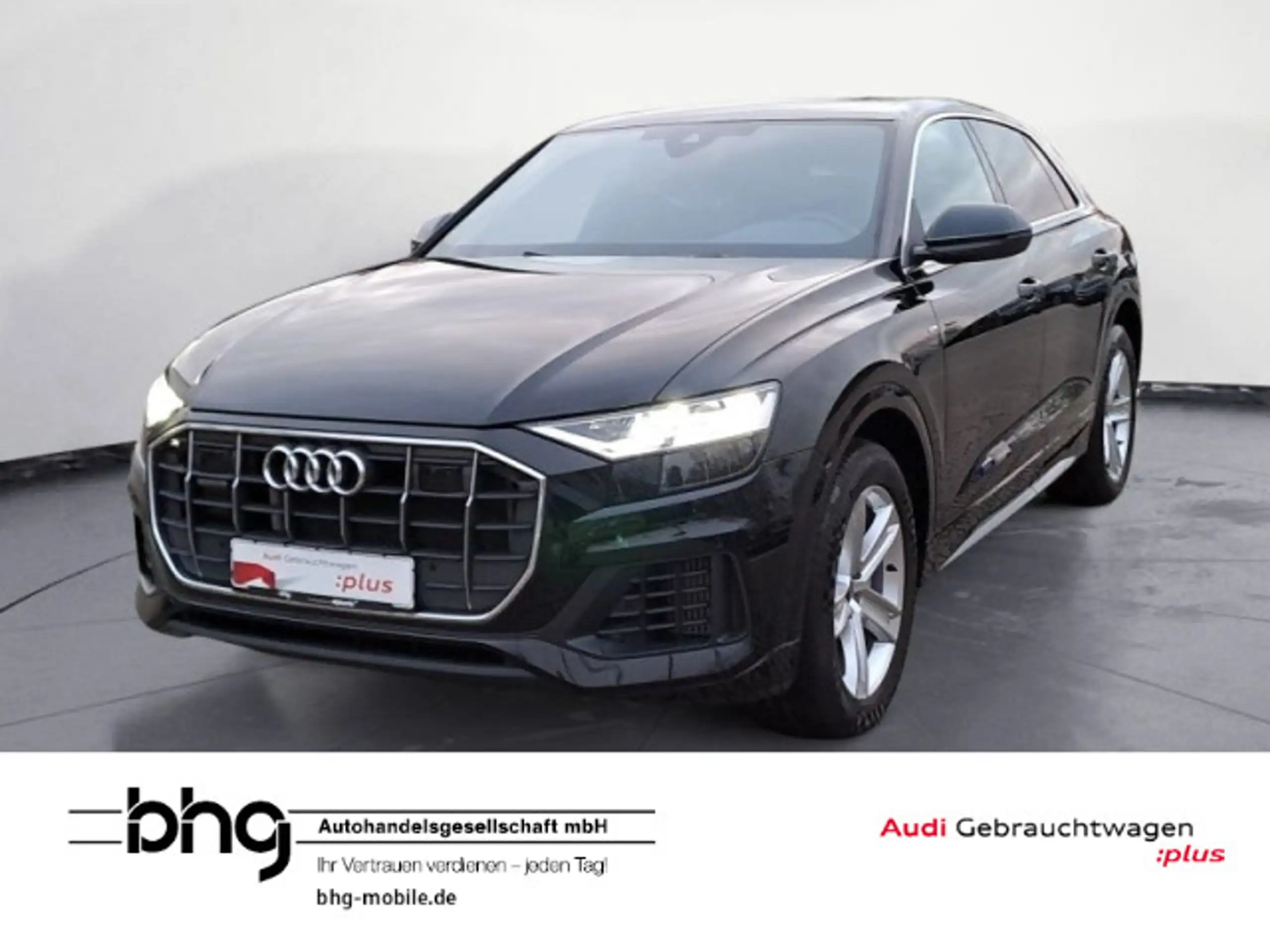 Audi - Q8