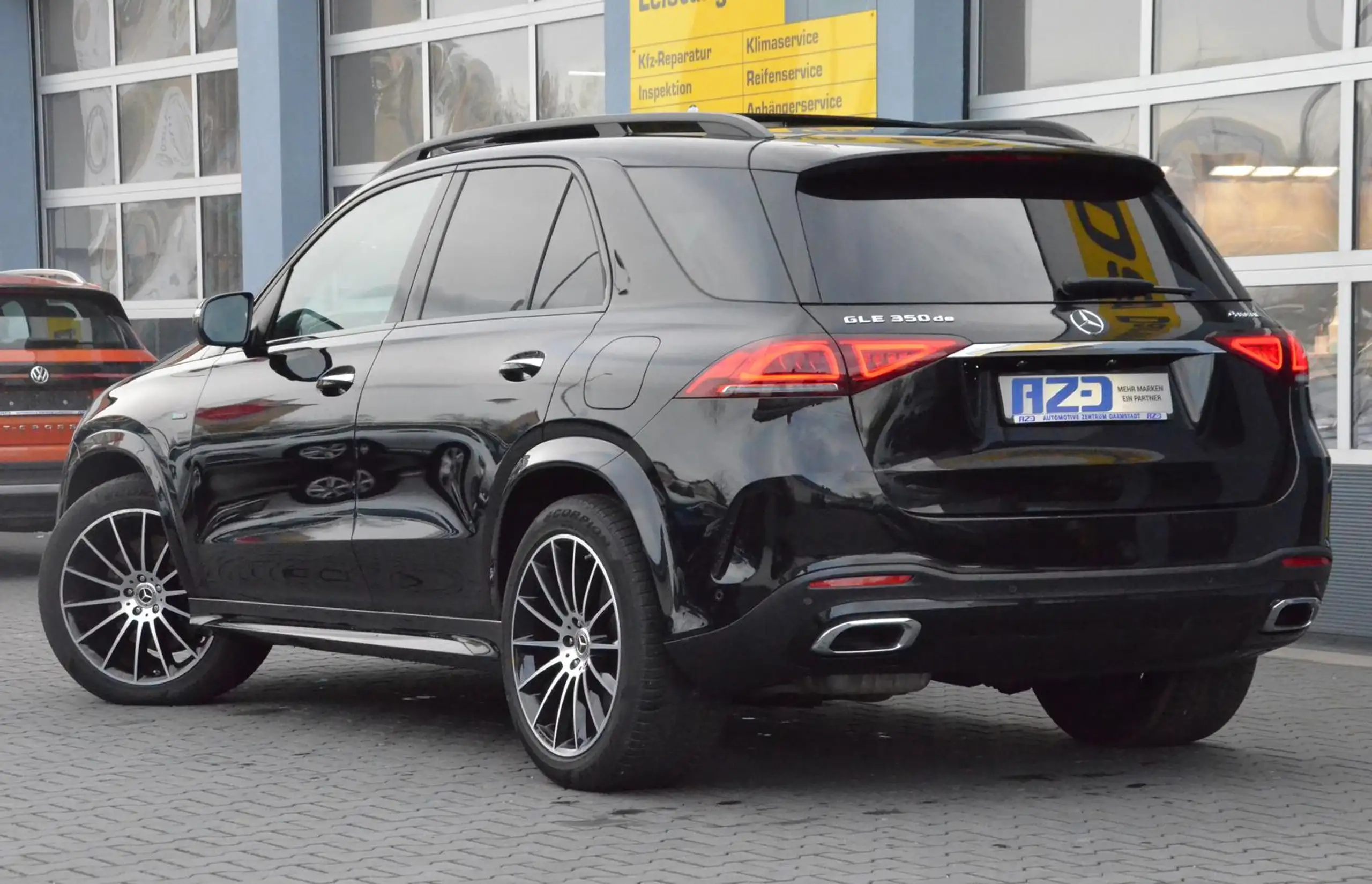 Mercedes-Benz - GLE 350