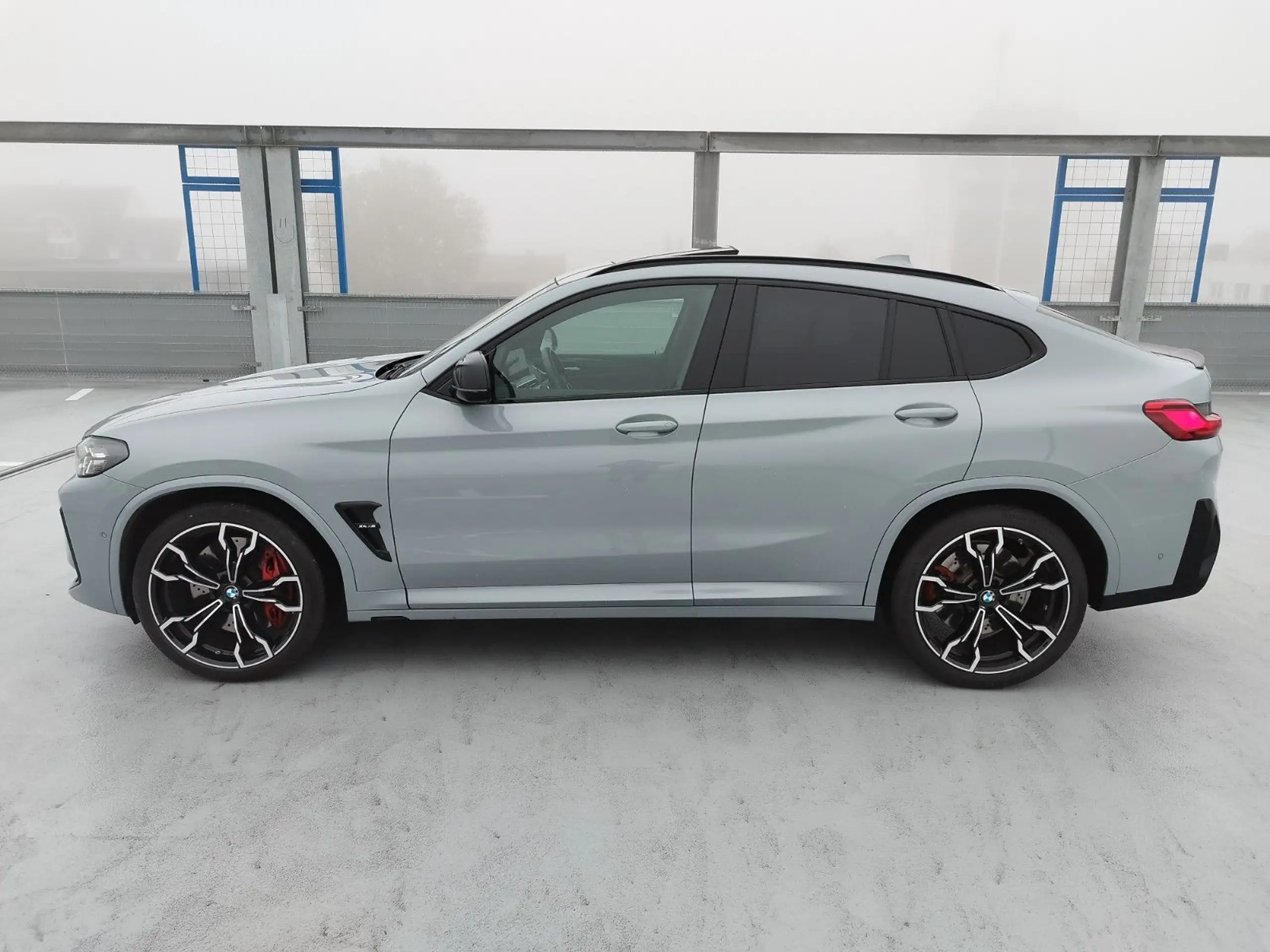 BMW - X4 M