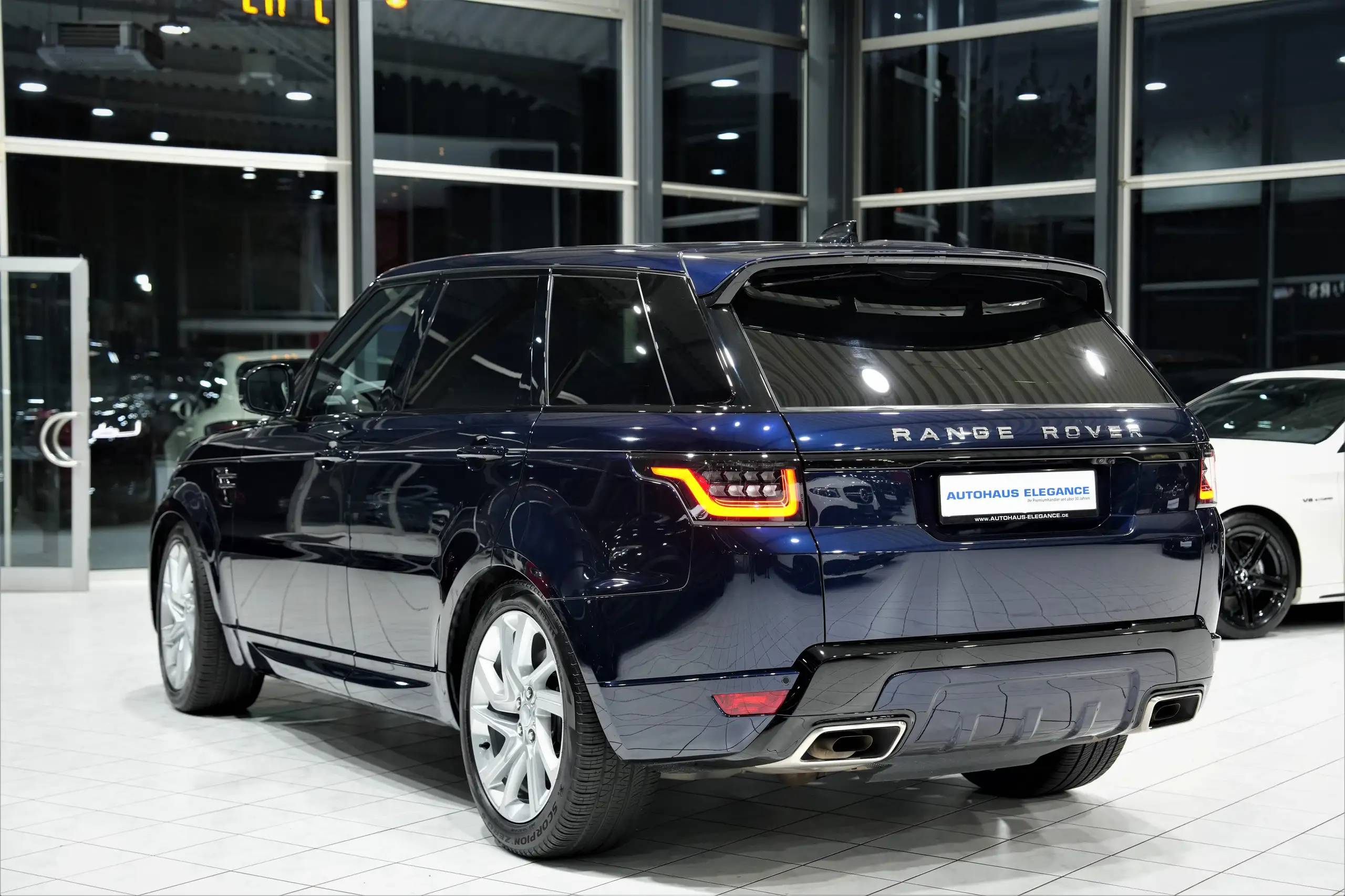 Land Rover - Range Rover Sport