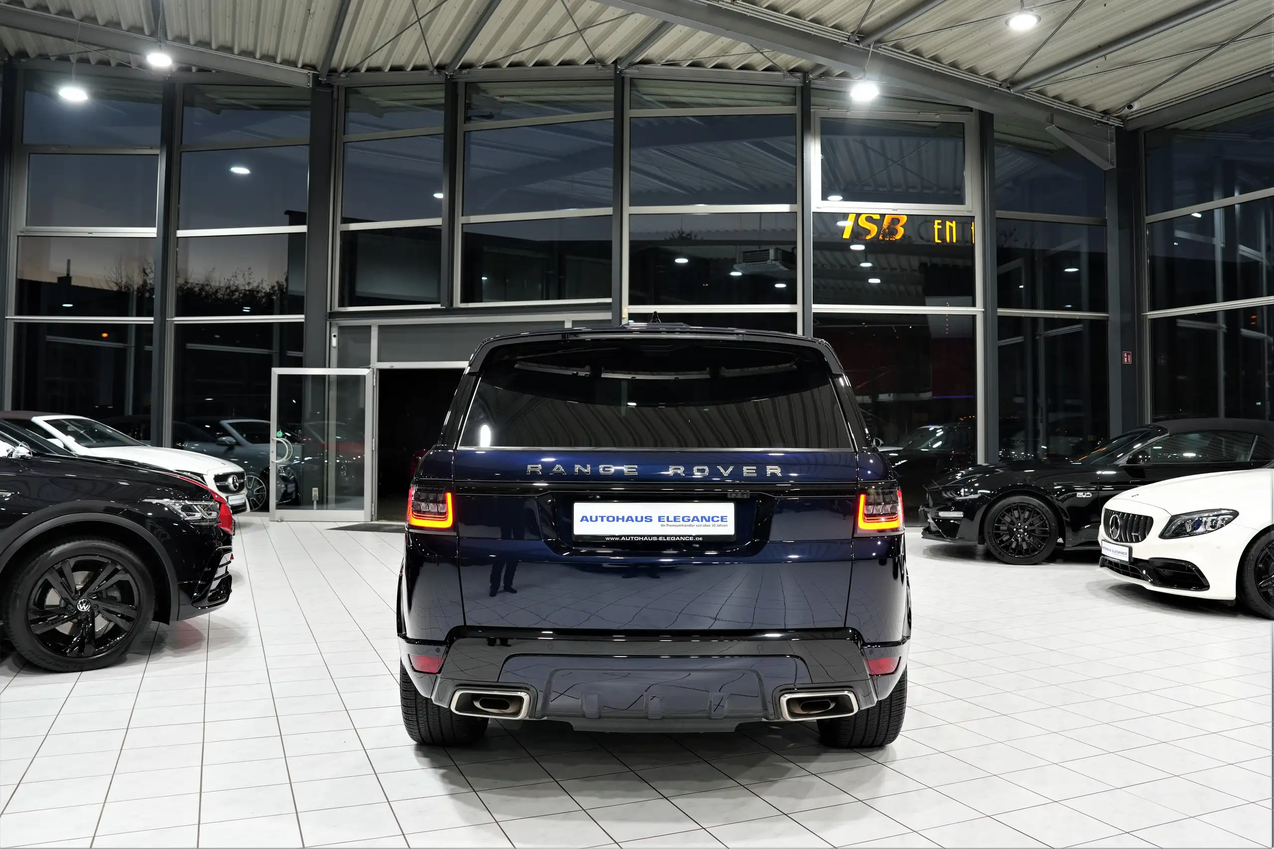 Land Rover - Range Rover Sport