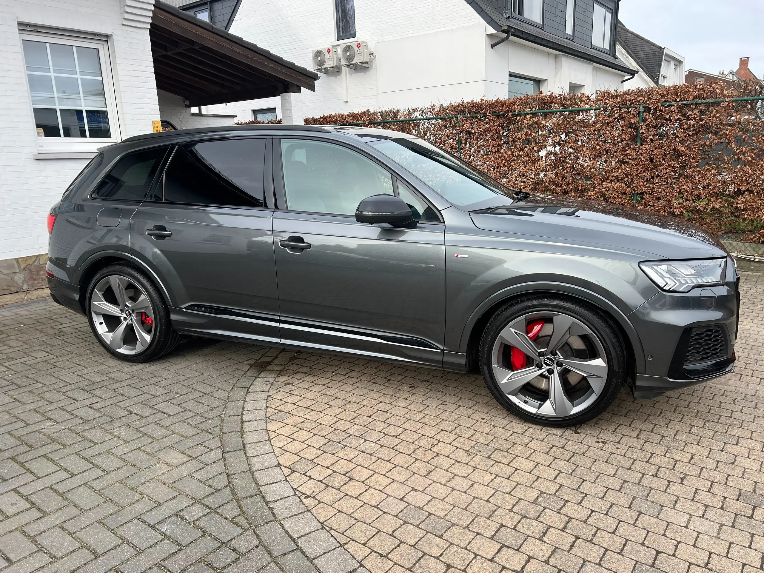 Audi - Q7