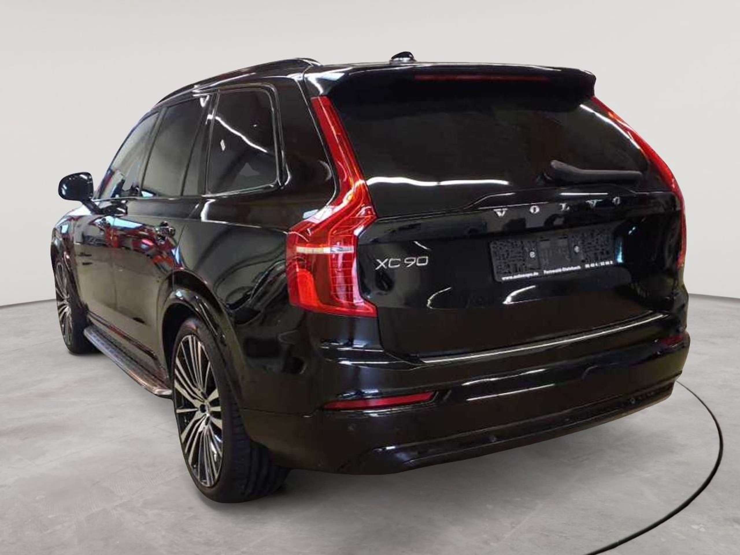 Volvo - XC90