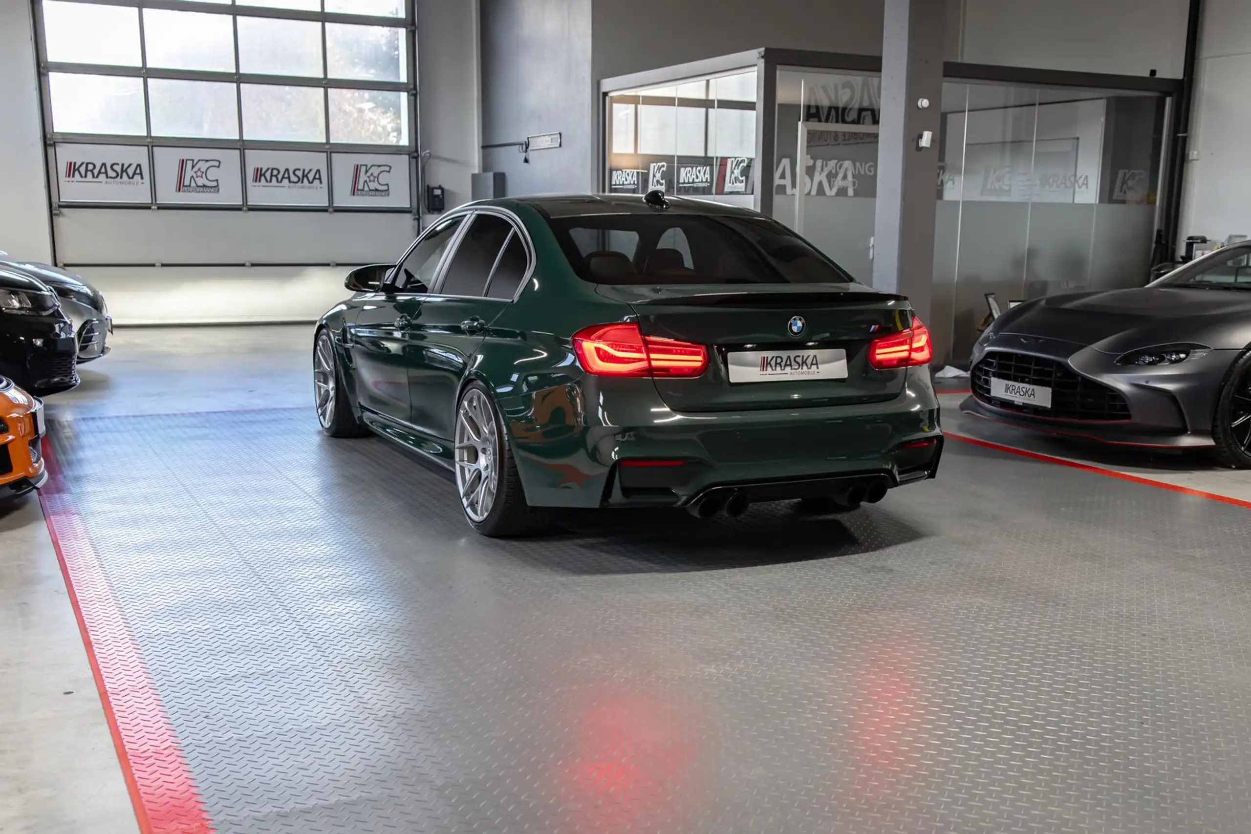 BMW - M3