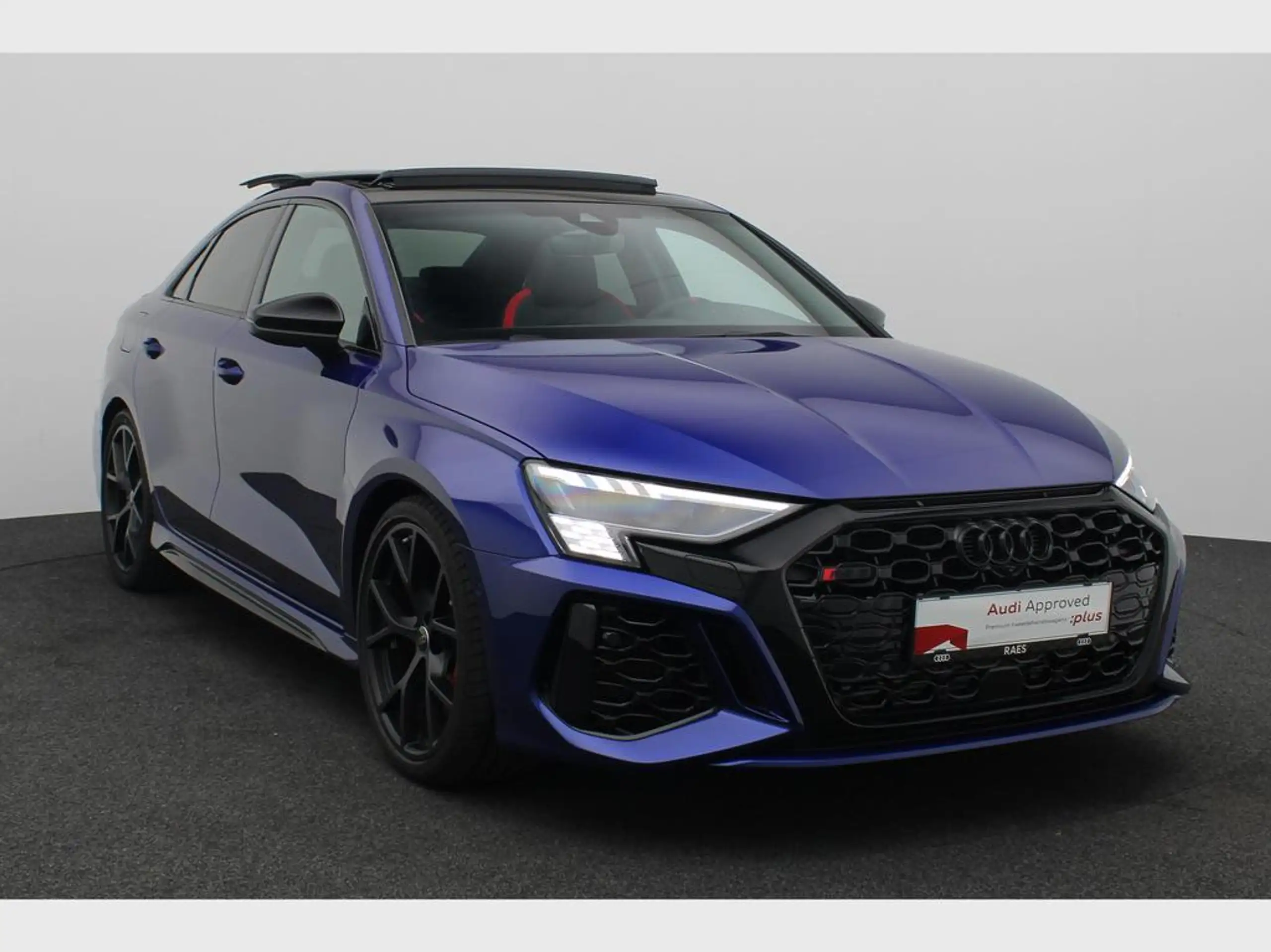 Audi - RS3