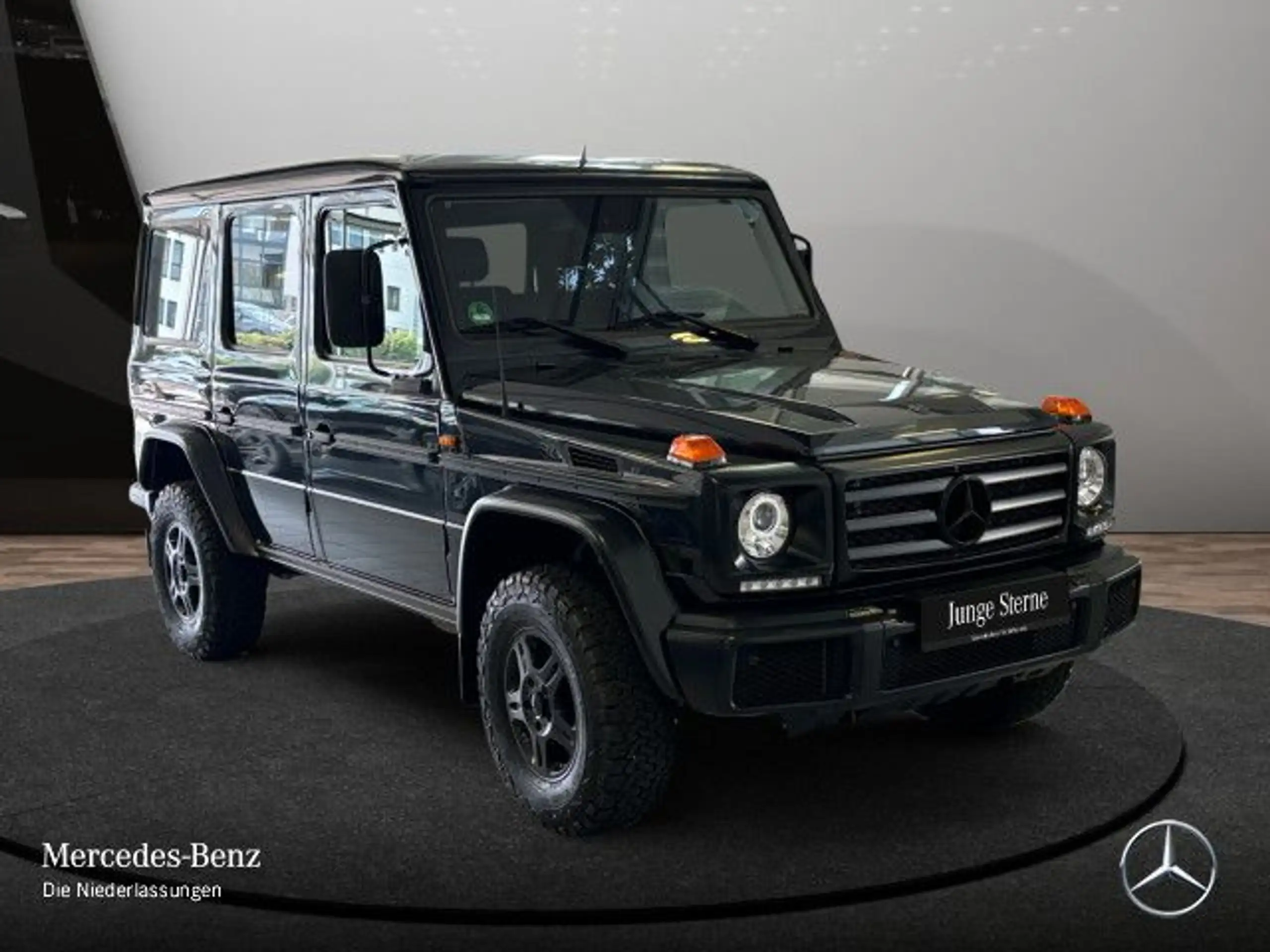 Mercedes-Benz - G 350