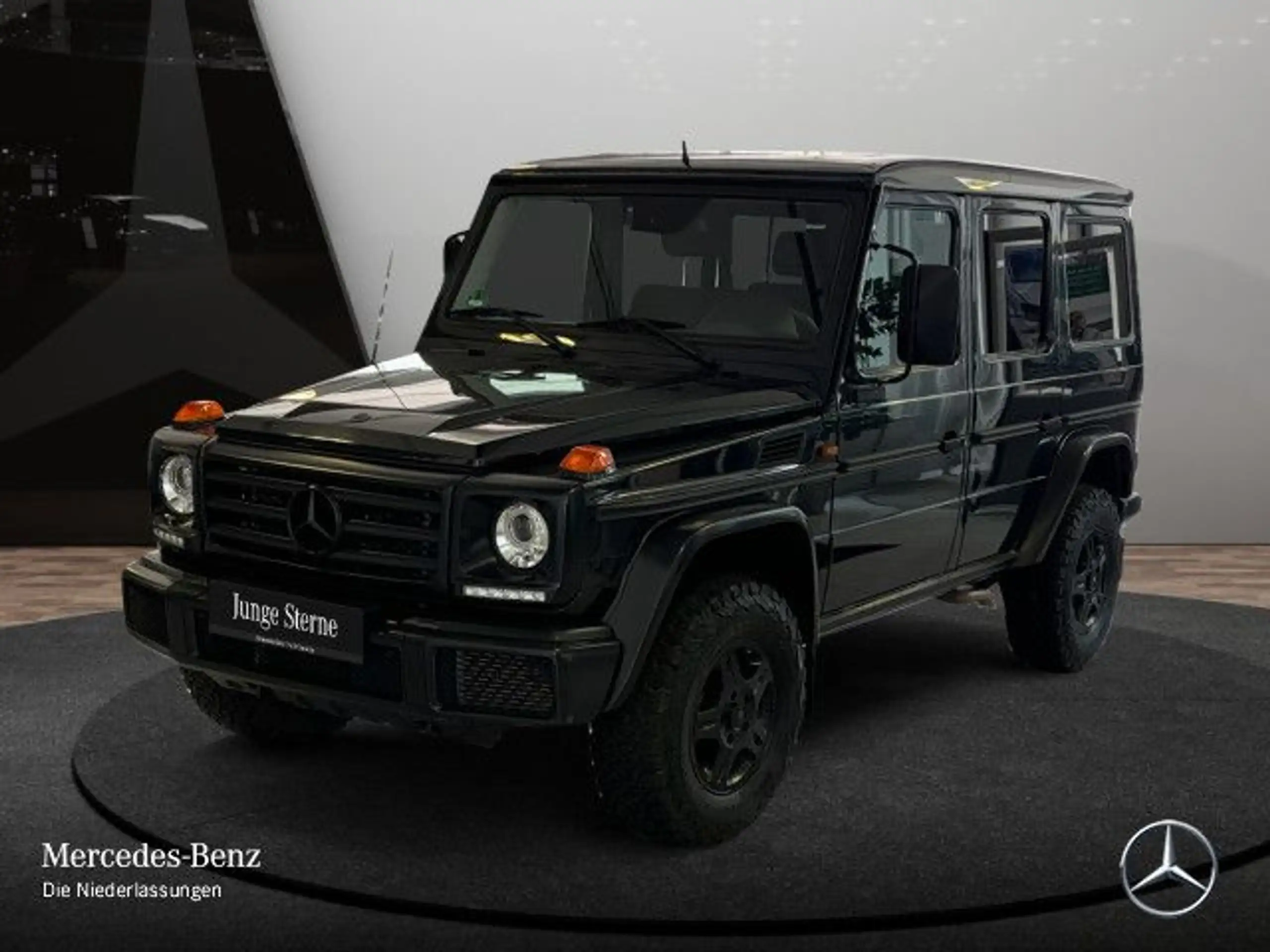 Mercedes-Benz - G 350