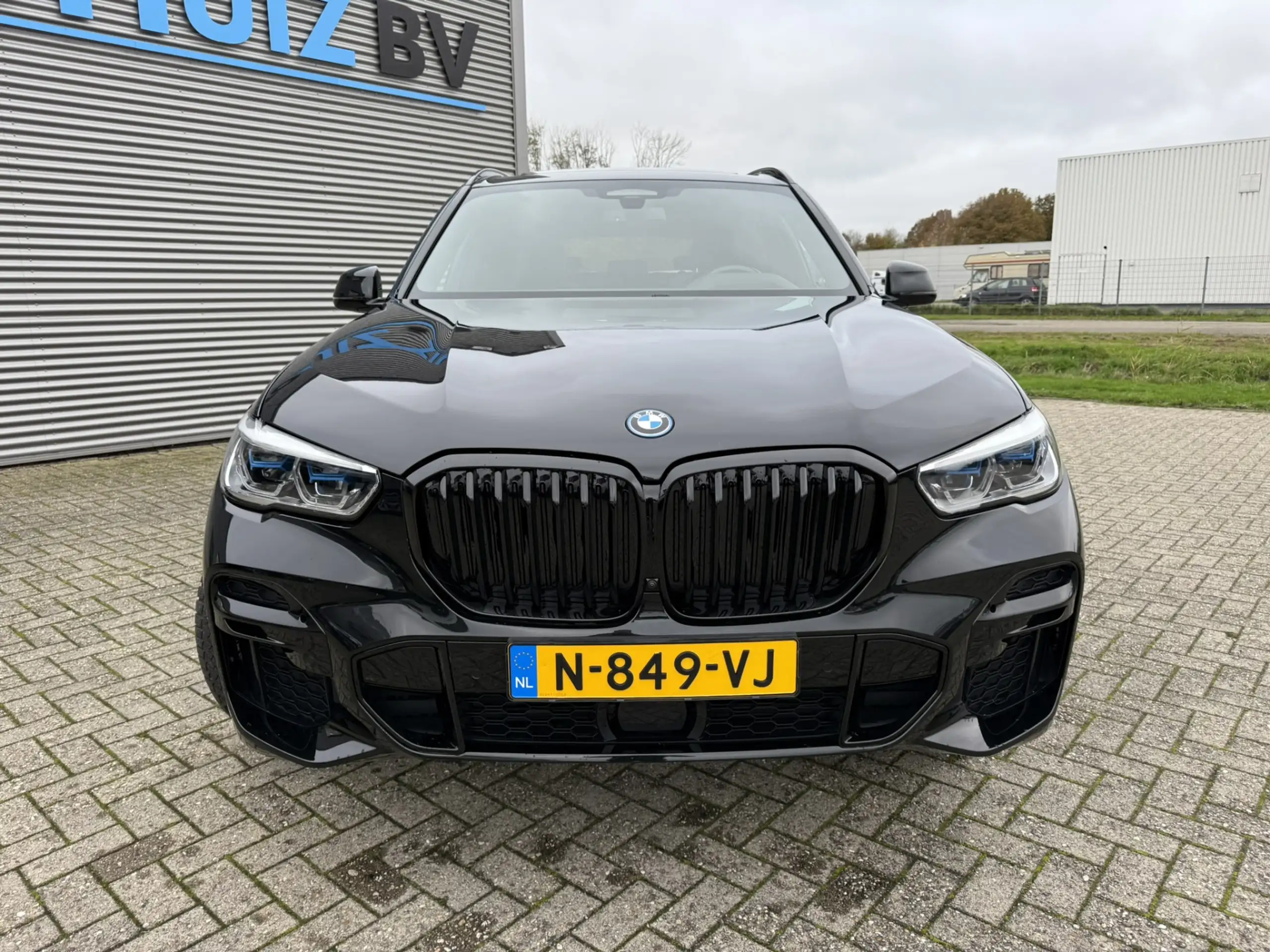 BMW - X5