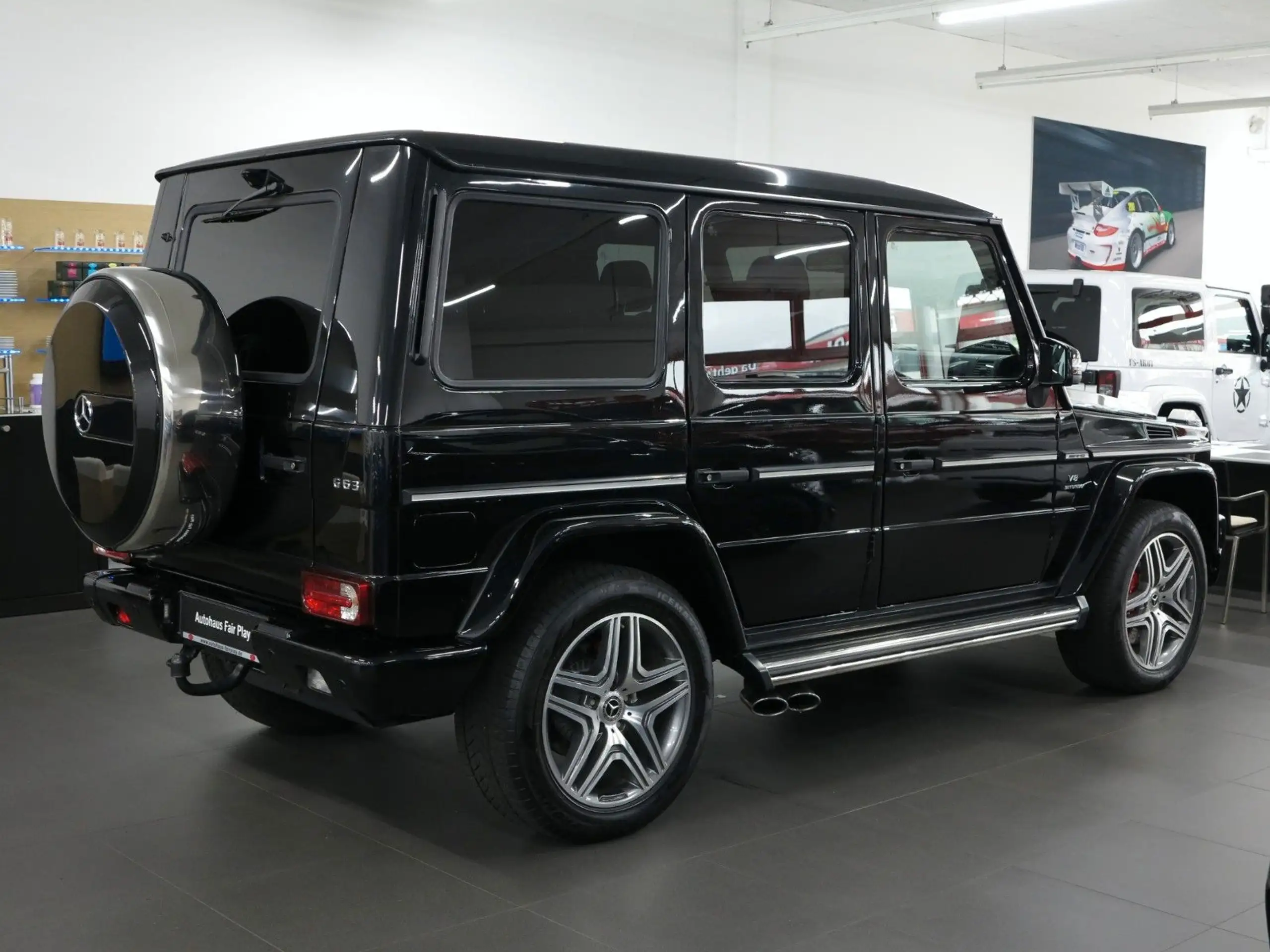 Mercedes-Benz - G 63 AMG