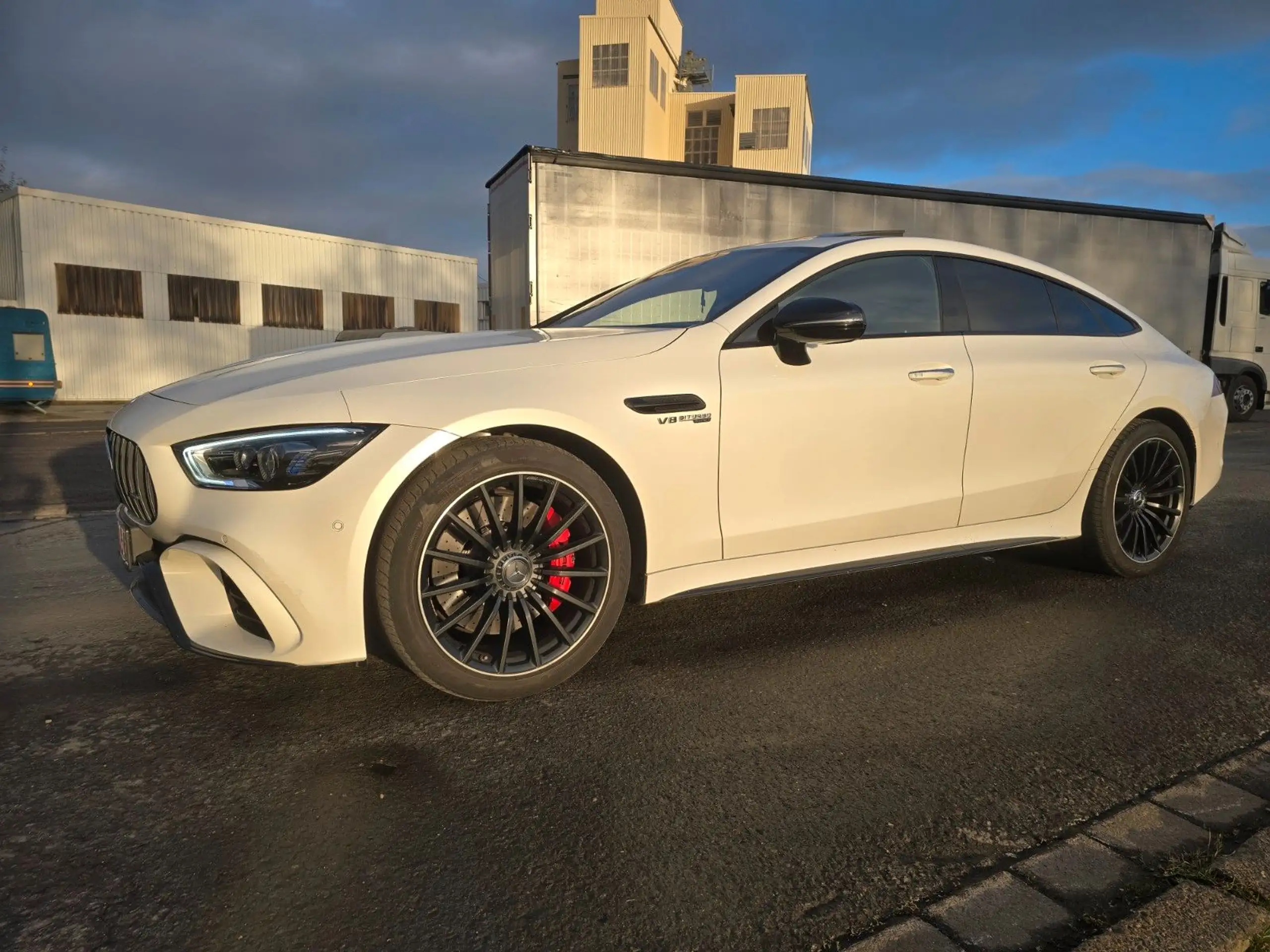 Mercedes-Benz - AMG GT