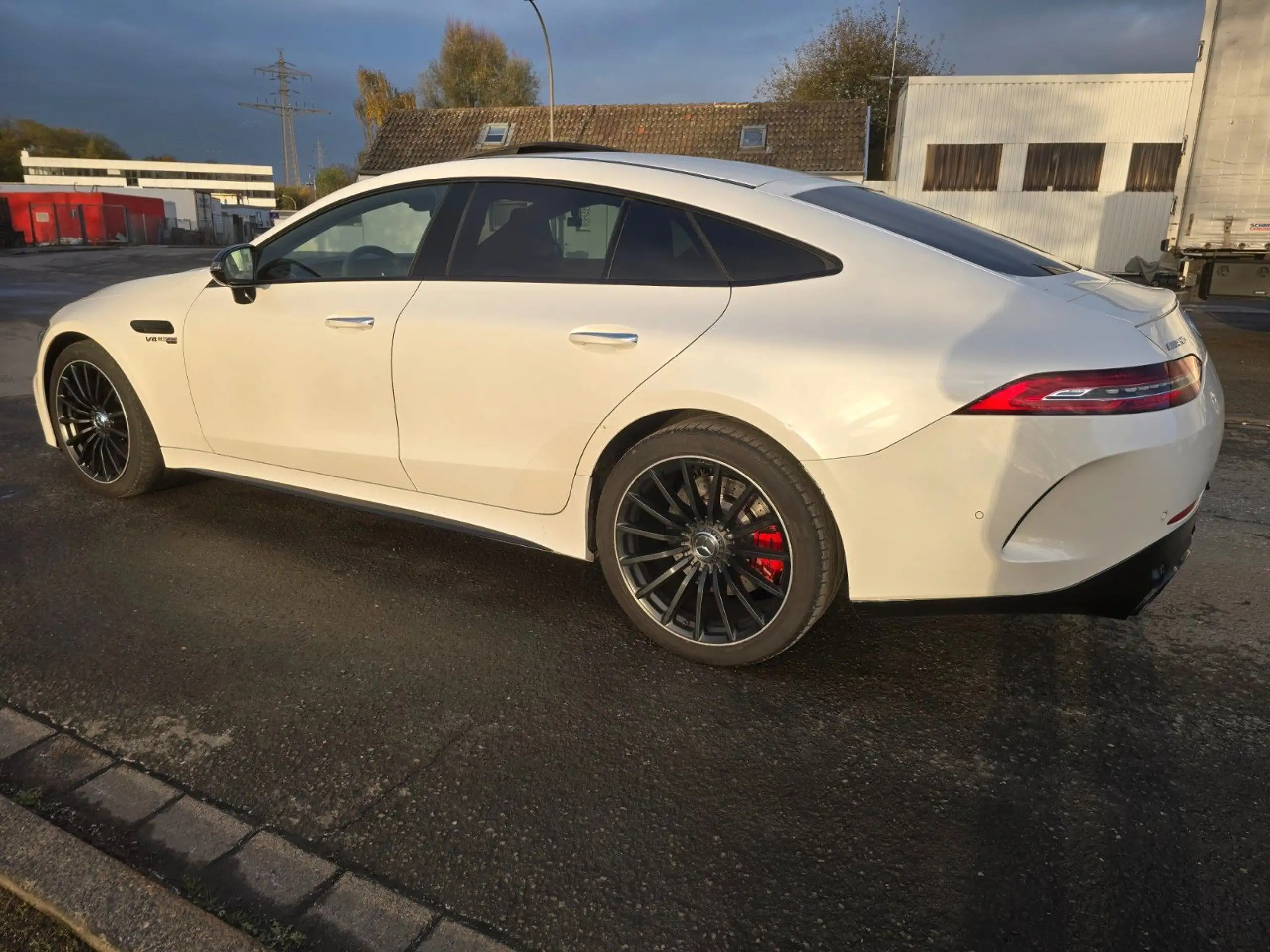 Mercedes-Benz - AMG GT