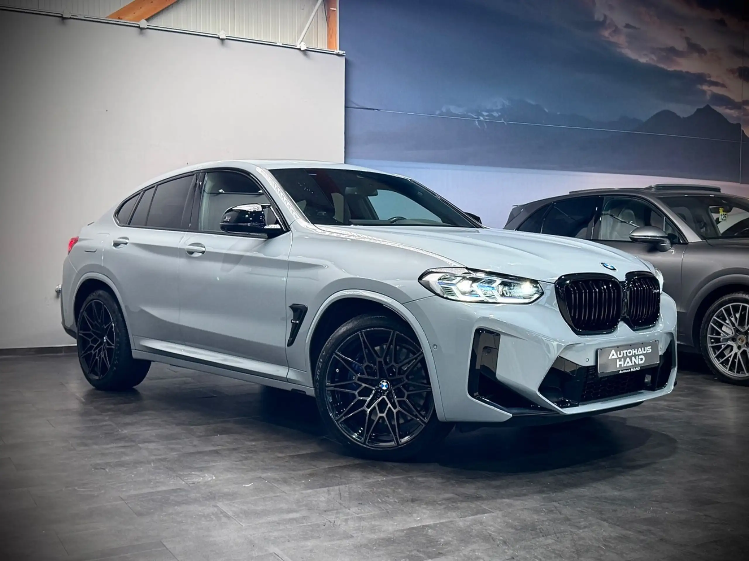 BMW - X4 M